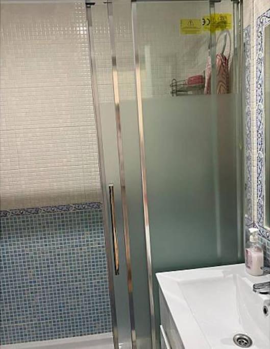 Fantástico chalet con piscina