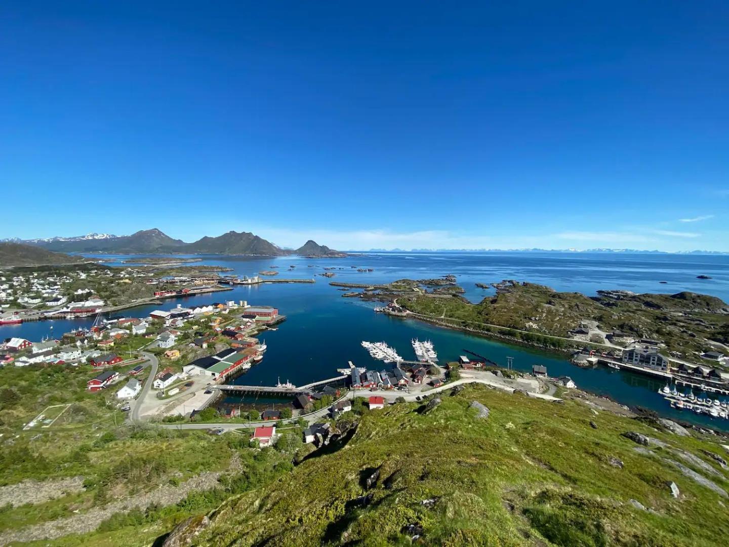 Hotel Real Fishermans Cabins In Ballstad, Lofoten