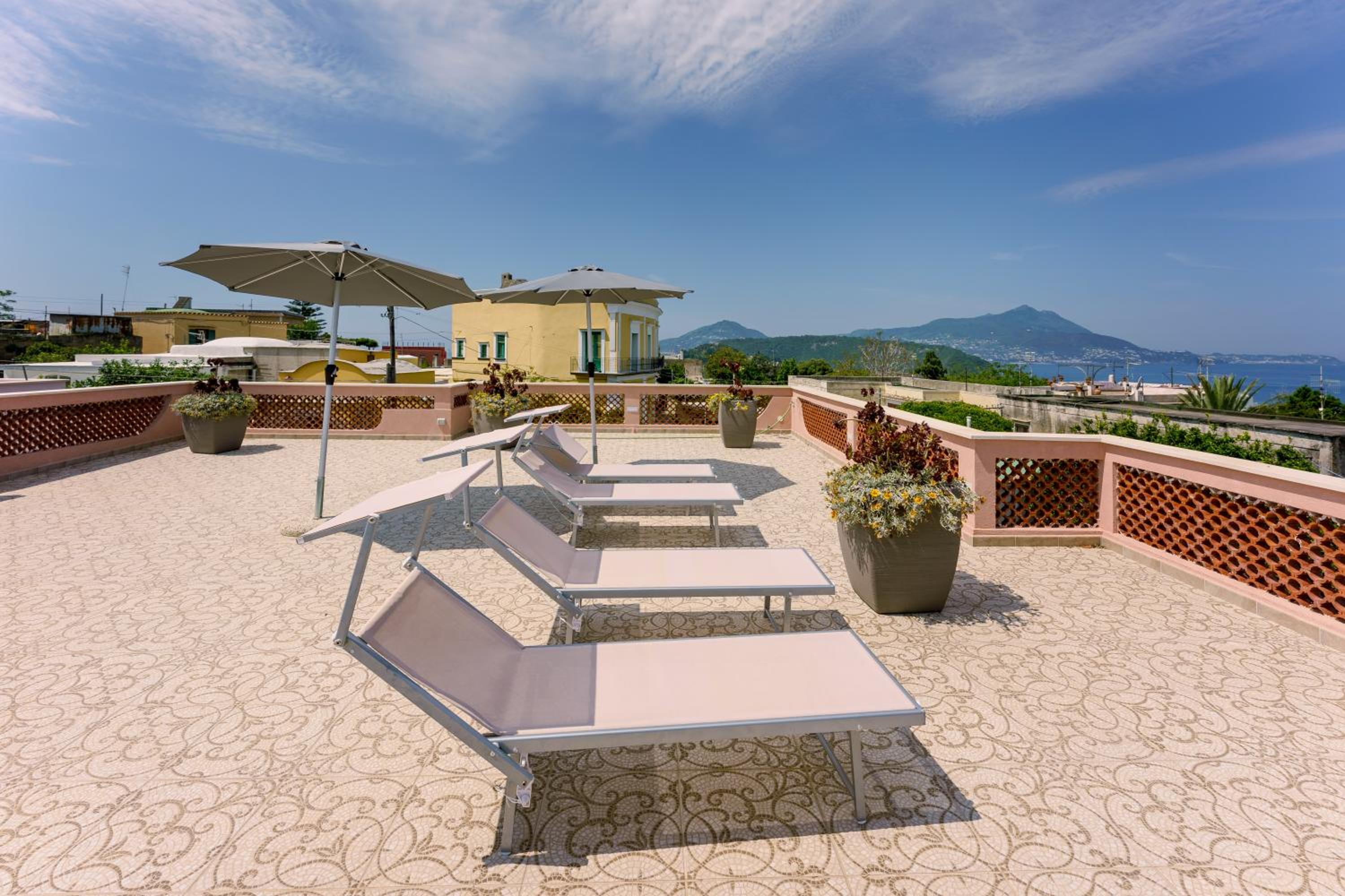 Photo 29