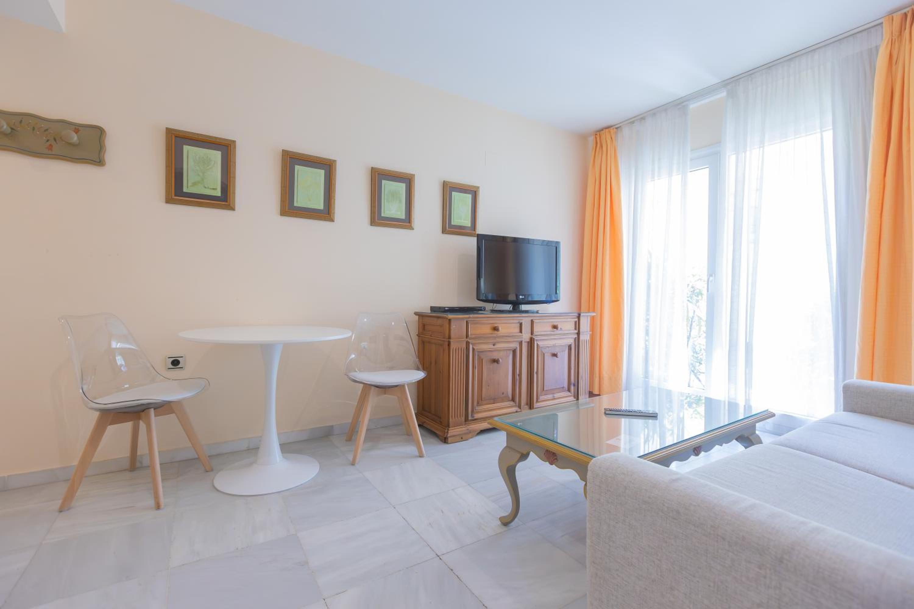 El Puerto de Santa Maria Vacations - Apartamentos Soho Boutique Vistahermosa - Property Image 30