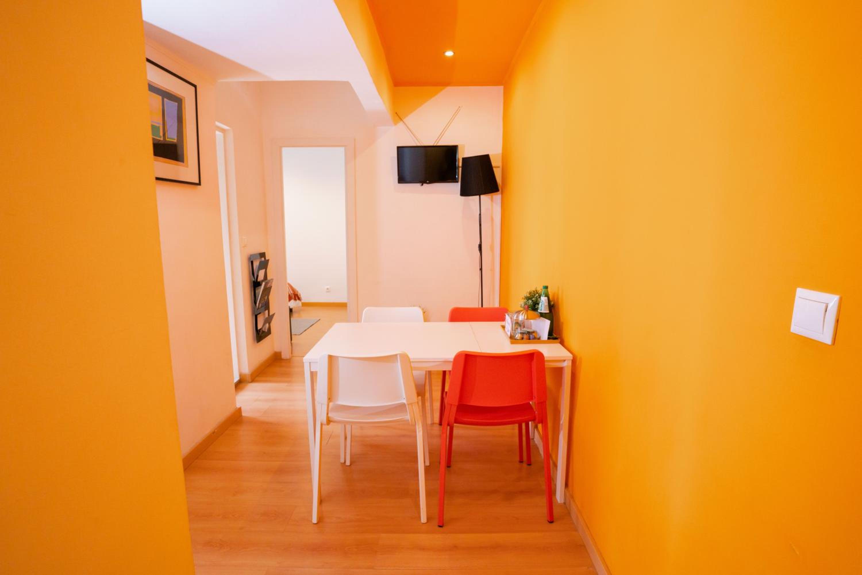 Alameda Apartments & Rooms