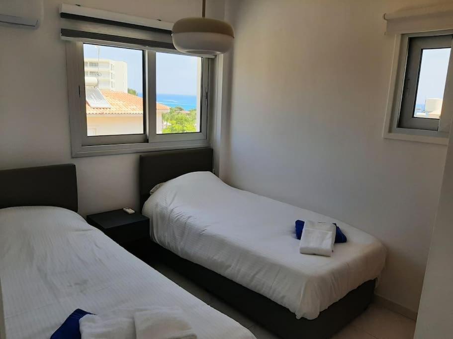 Fig Tree Island Apartment-144