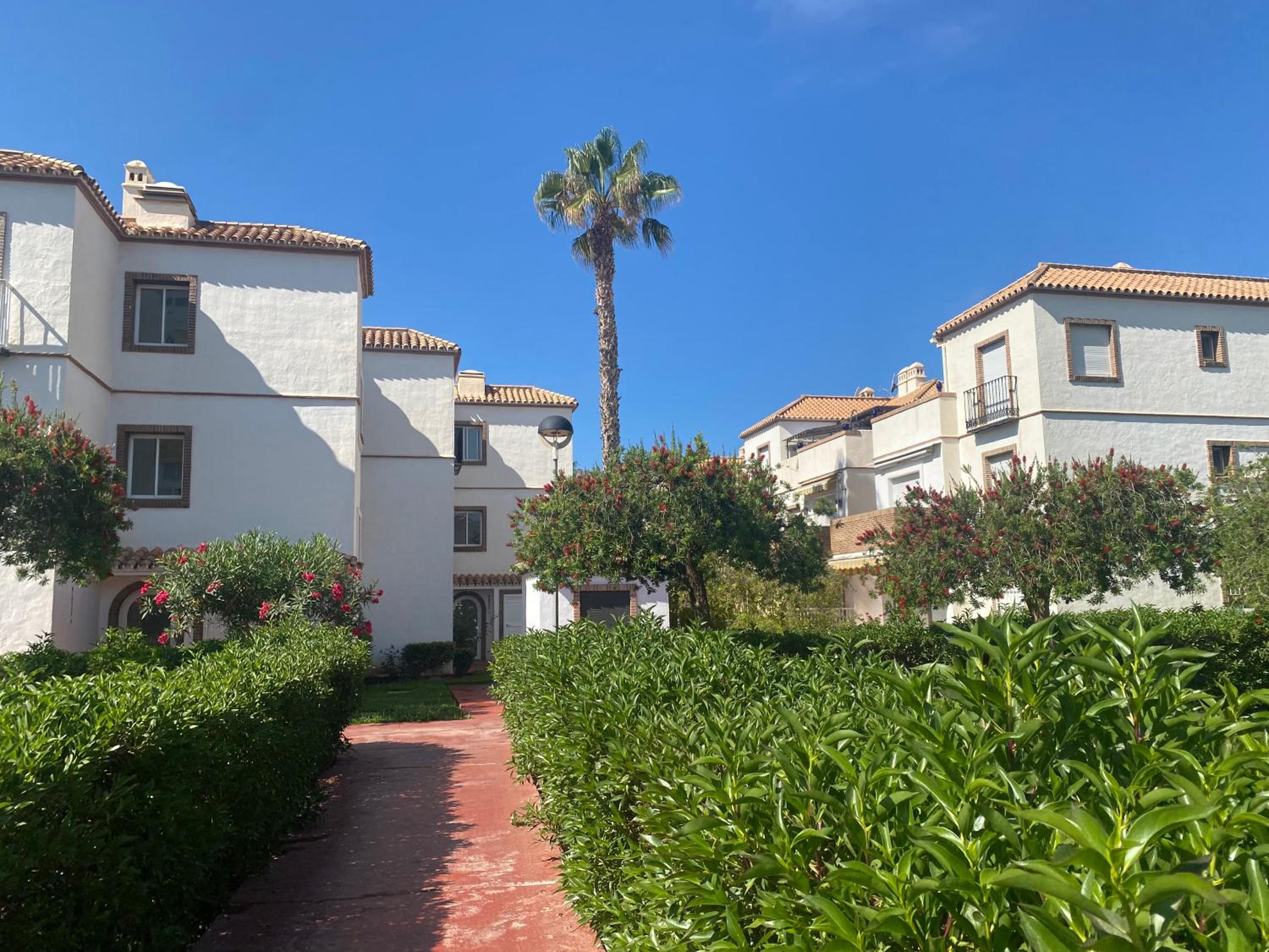 Casa Pandora Apartamento Duplex Atico, primera línea de playa Torrox