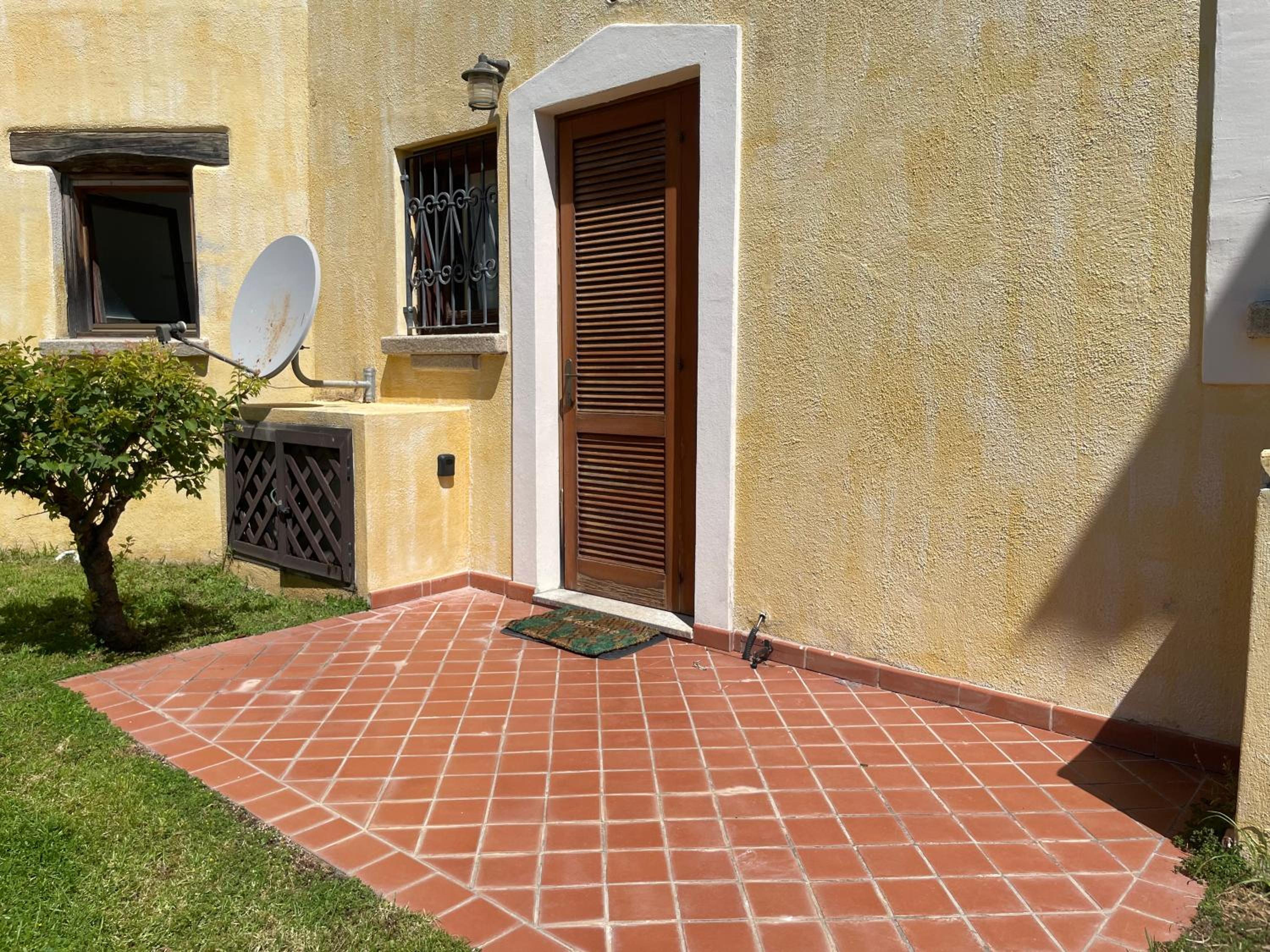 Sardinia House