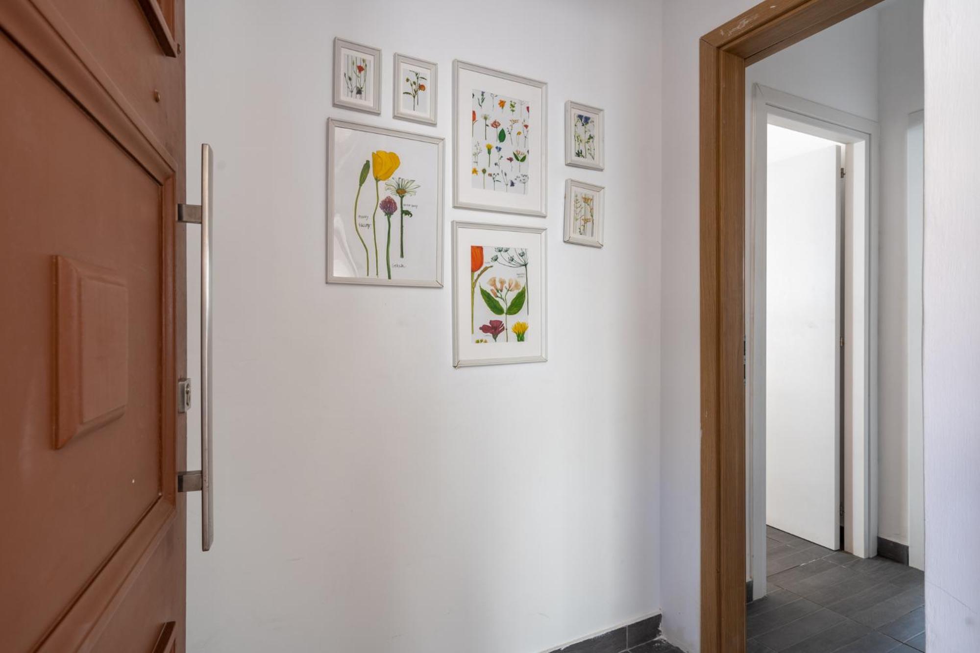 Fiesta 1-Bedroom Apartment in Larnaca