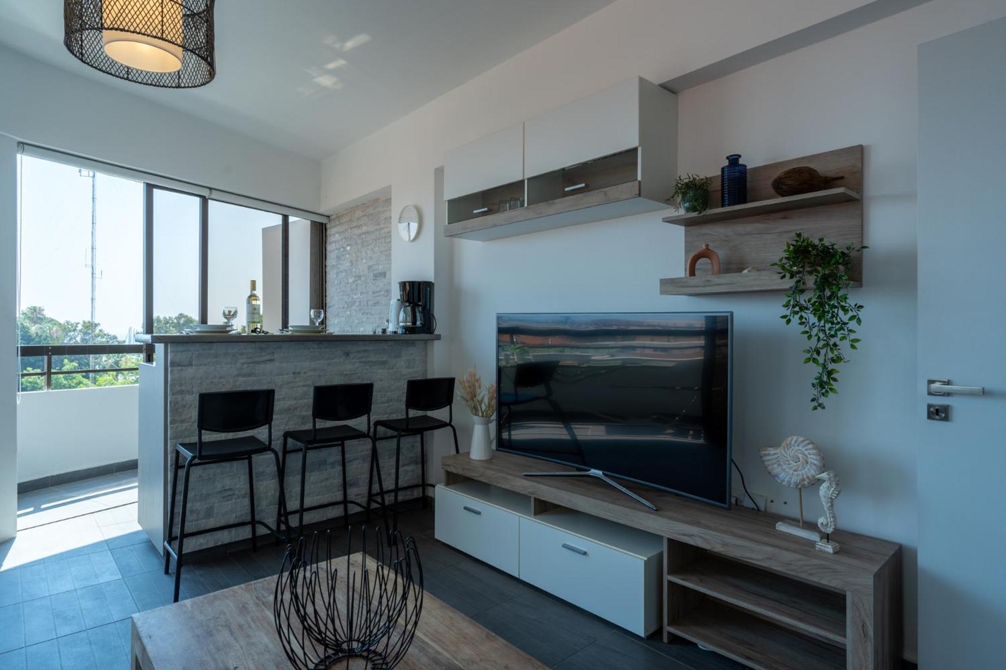 Fiesta 1-Bedroom Apartment in Larnaca