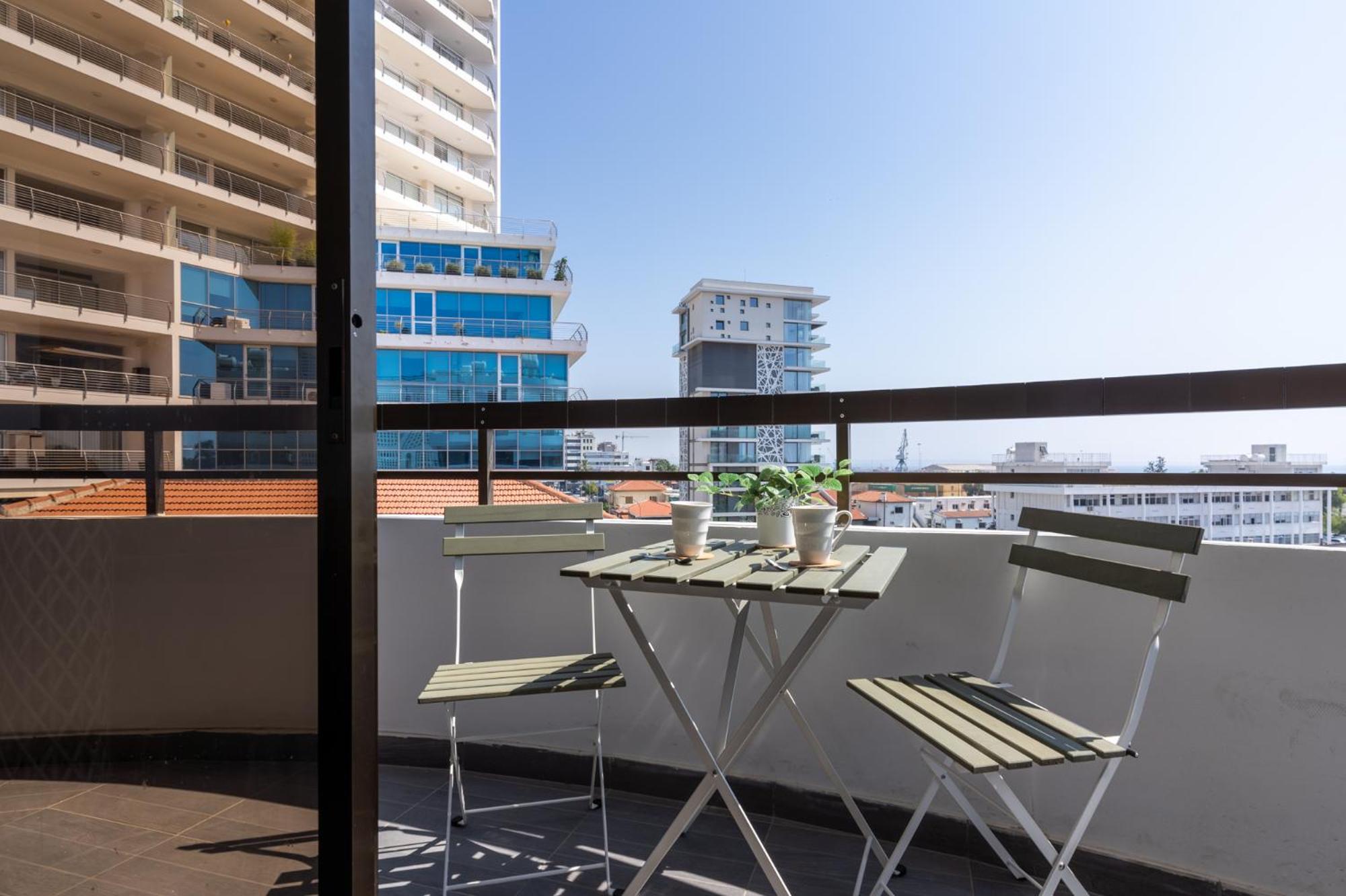 Fiesta 1-Bedroom Apartment in Larnaca
