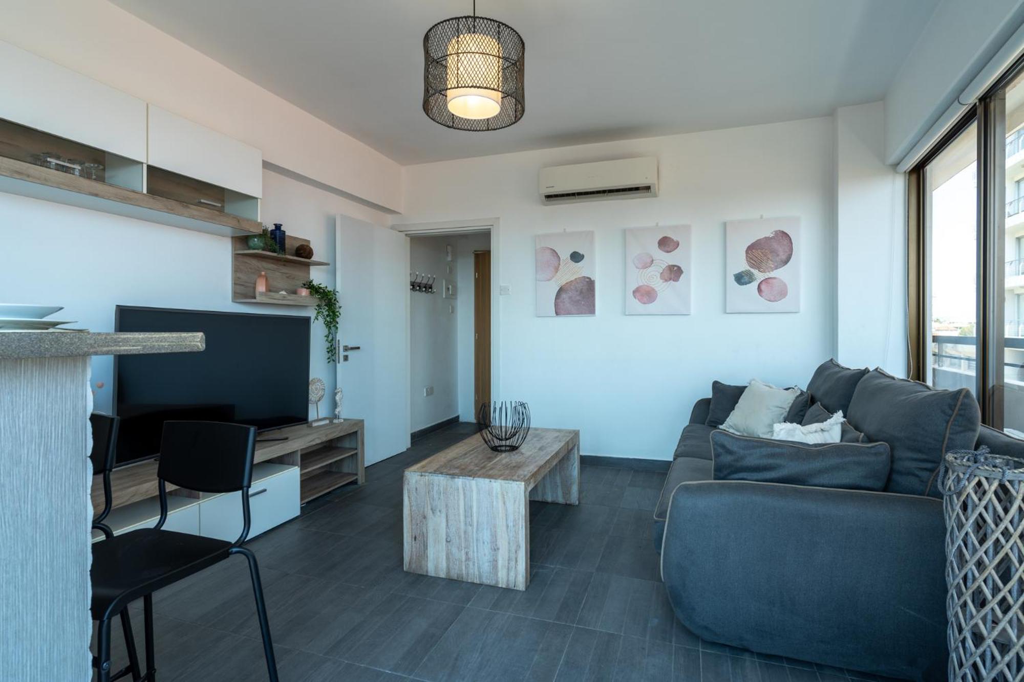 Fiesta 1-Bedroom Apartment in Larnaca