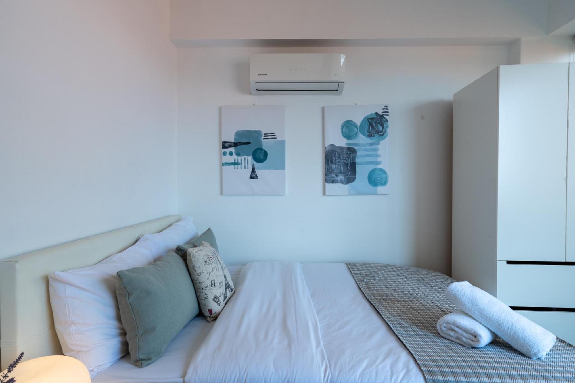 Burst Studio W/ Balcony in Larnaca