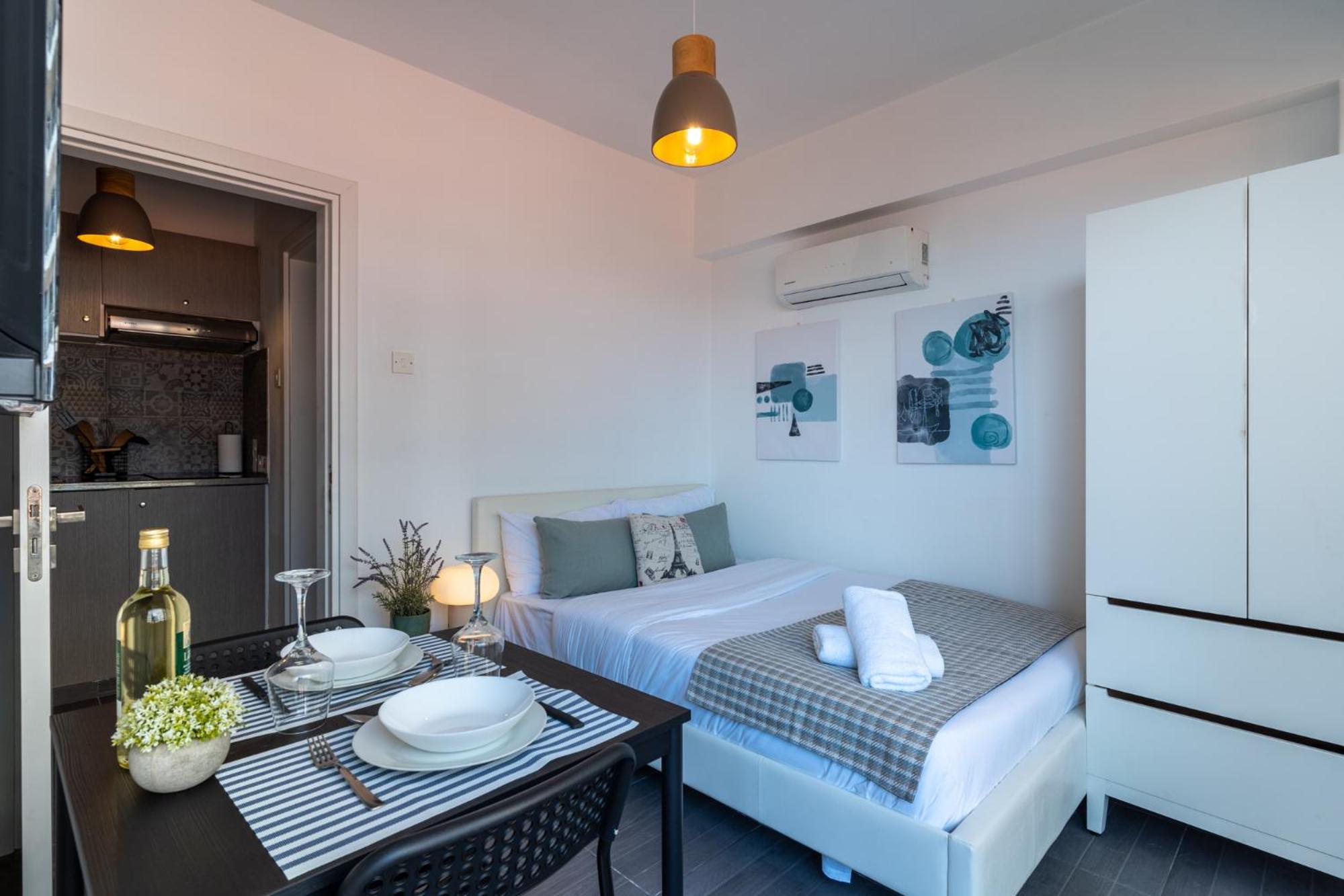 Burst Studio W/ Balcony in Larnaca