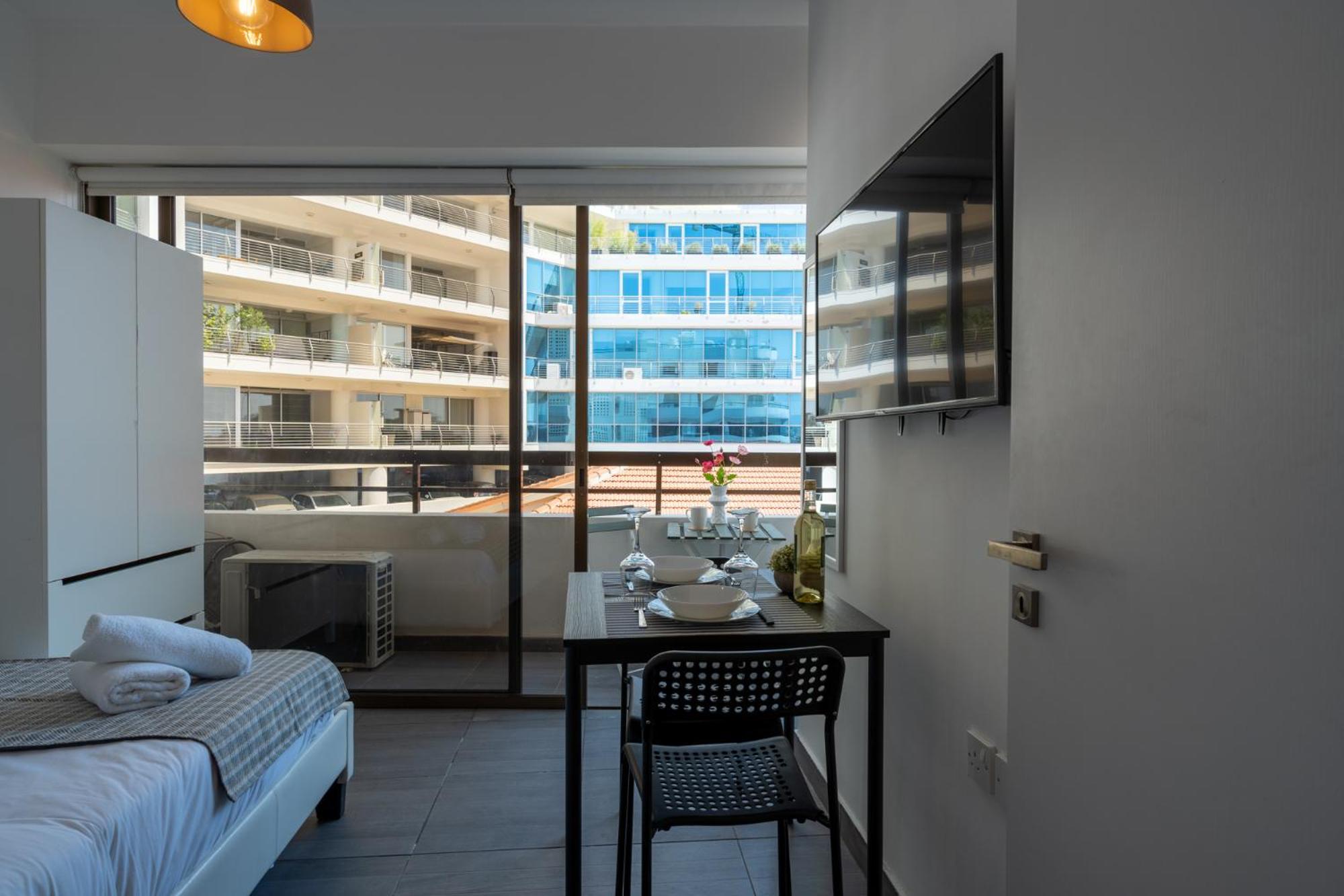 Burst Studio W/ Balcony in Larnaca
