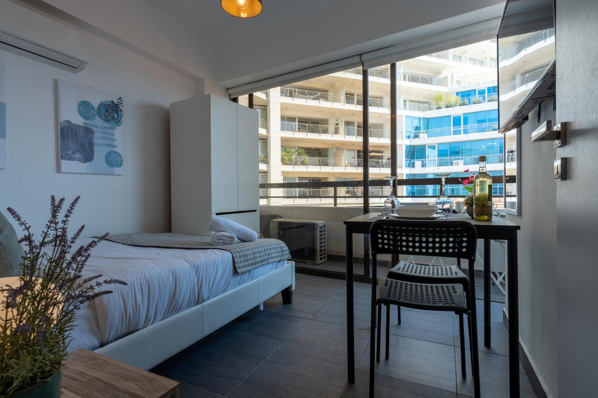 Burst Studio W/ Balcony in Larnaca