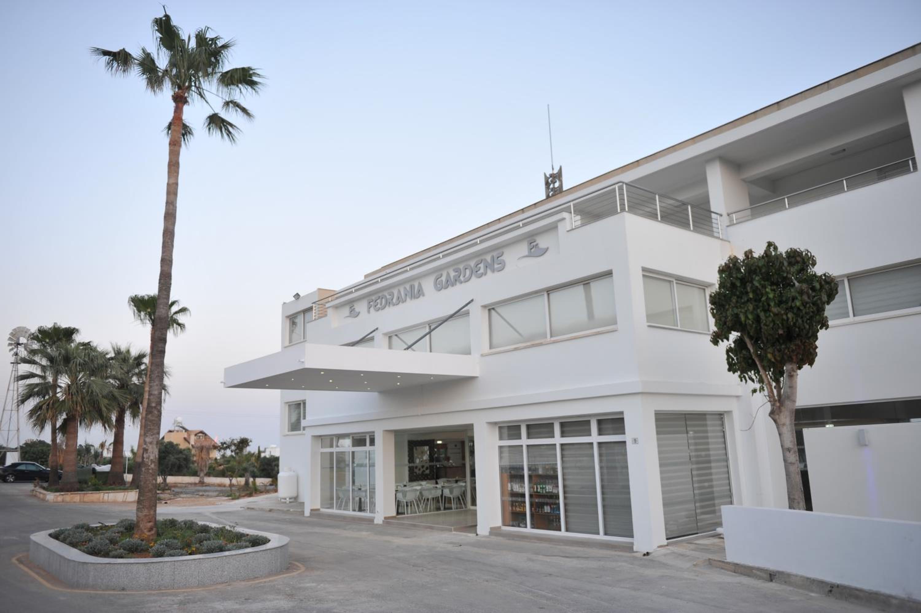 Fedrania Gardens Hotel