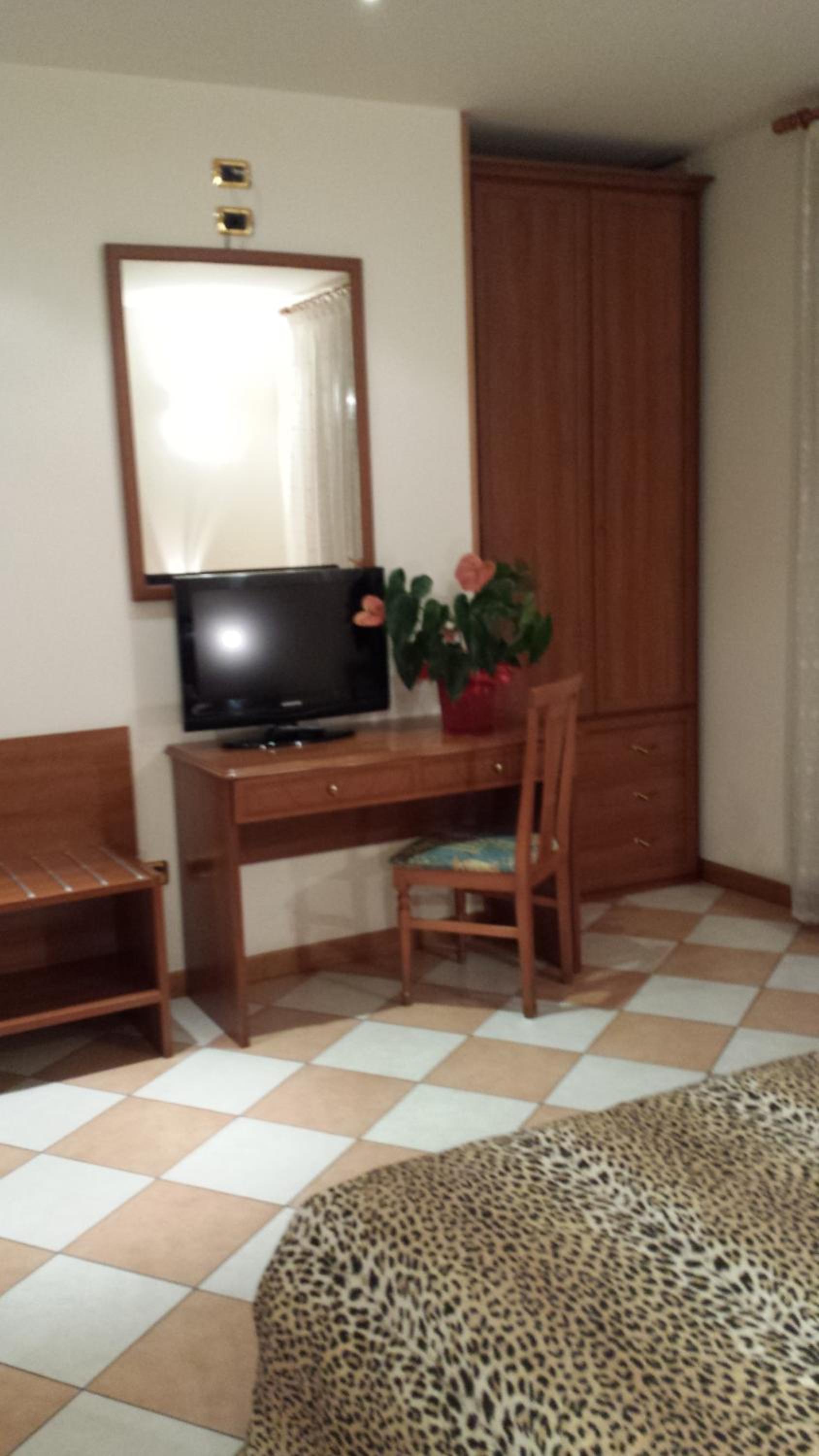 Photo 41