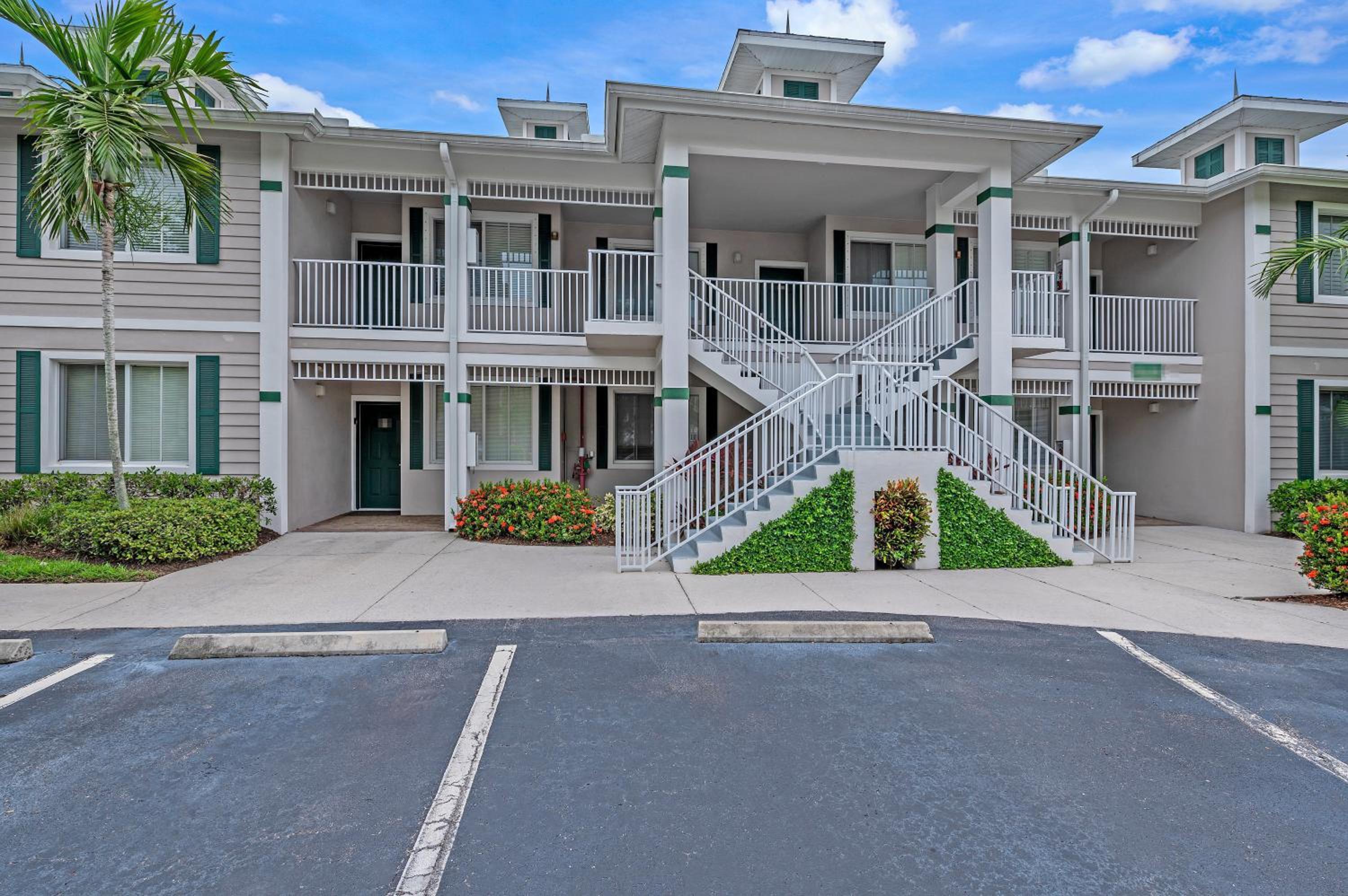 Golf Condo- Resort Pool- LakeView- 10mi to beaches view 3