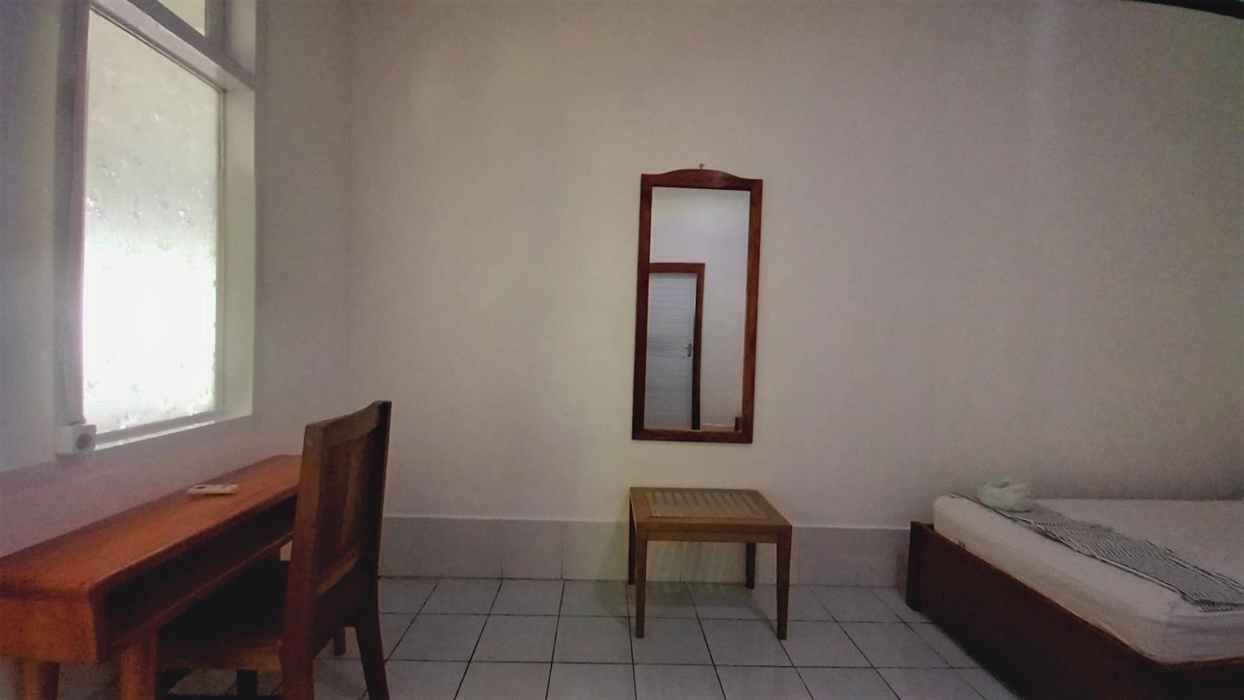 Bajo Hotel