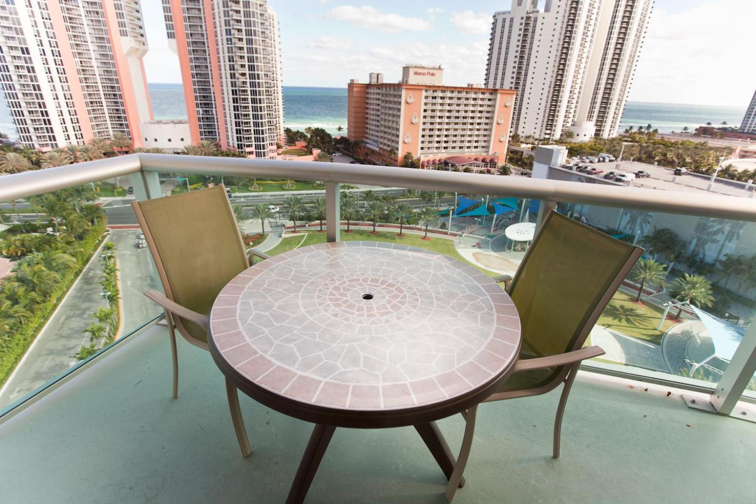 Ocean Reserve Condo by FlatsAway