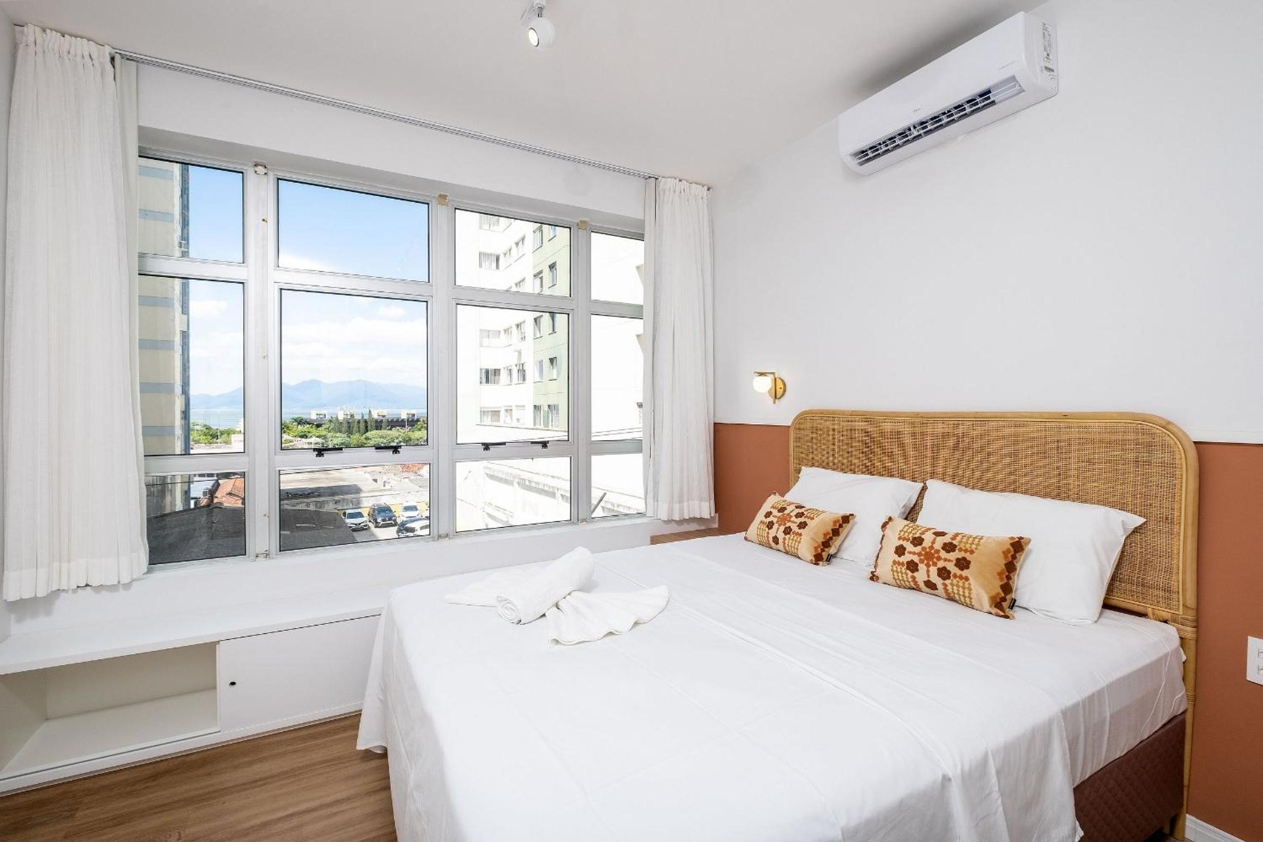 Modern apartments in downtown Floripa - VLR