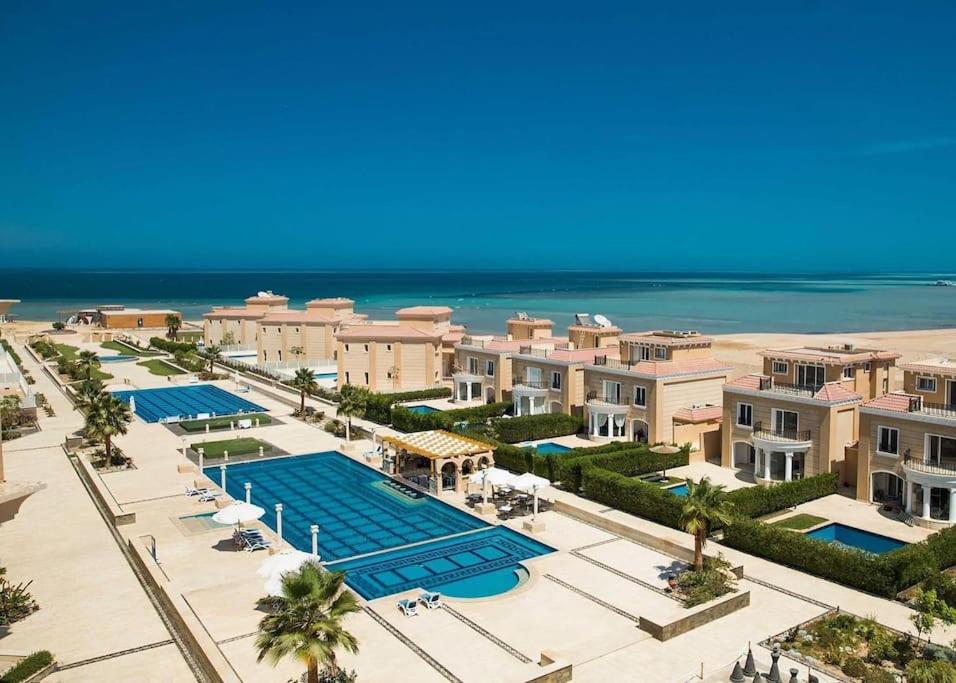 Hotel Selena Bay Resort - Vip Apartment With Private Beach