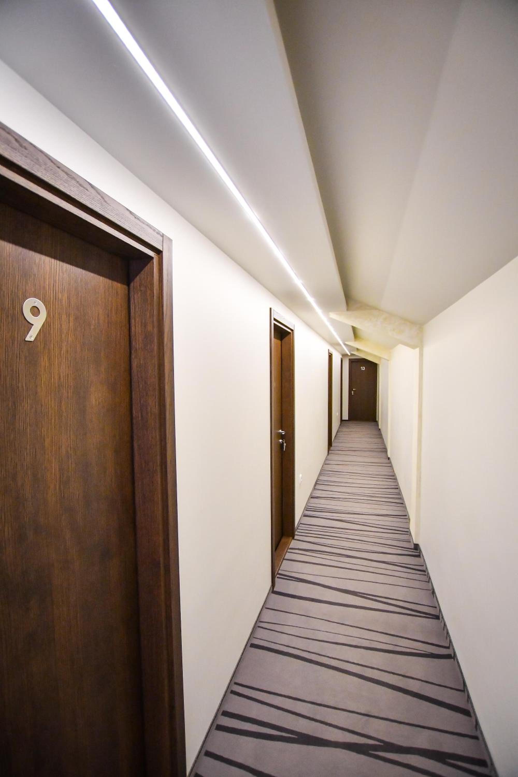 Atrijum Apartments and Rooms