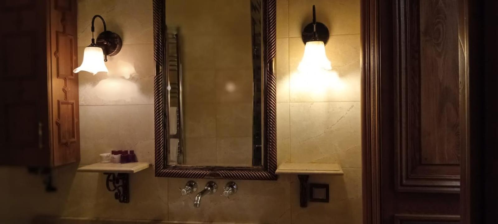 Aslan Residence - Image 131