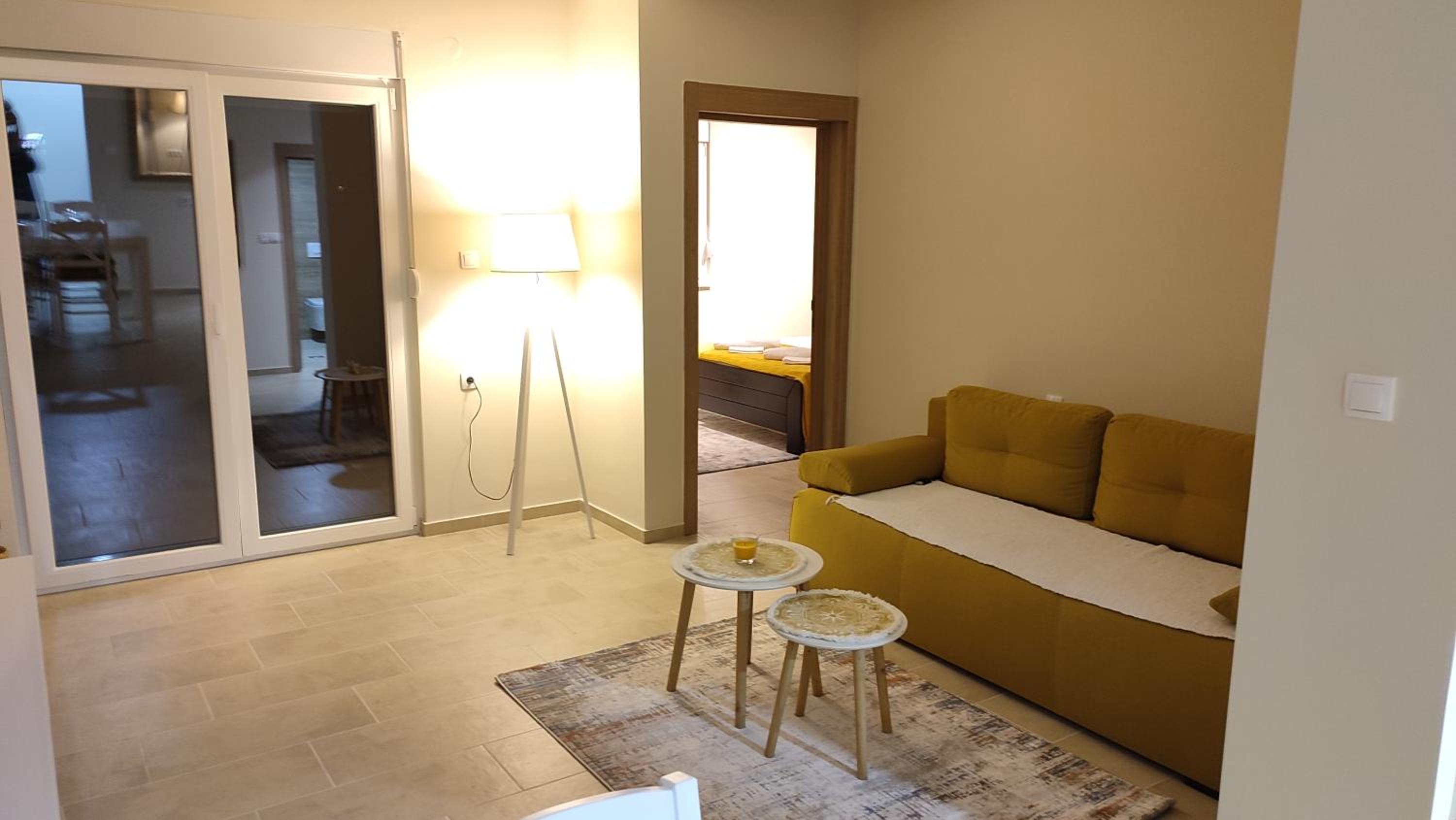 Apartman Front view 5