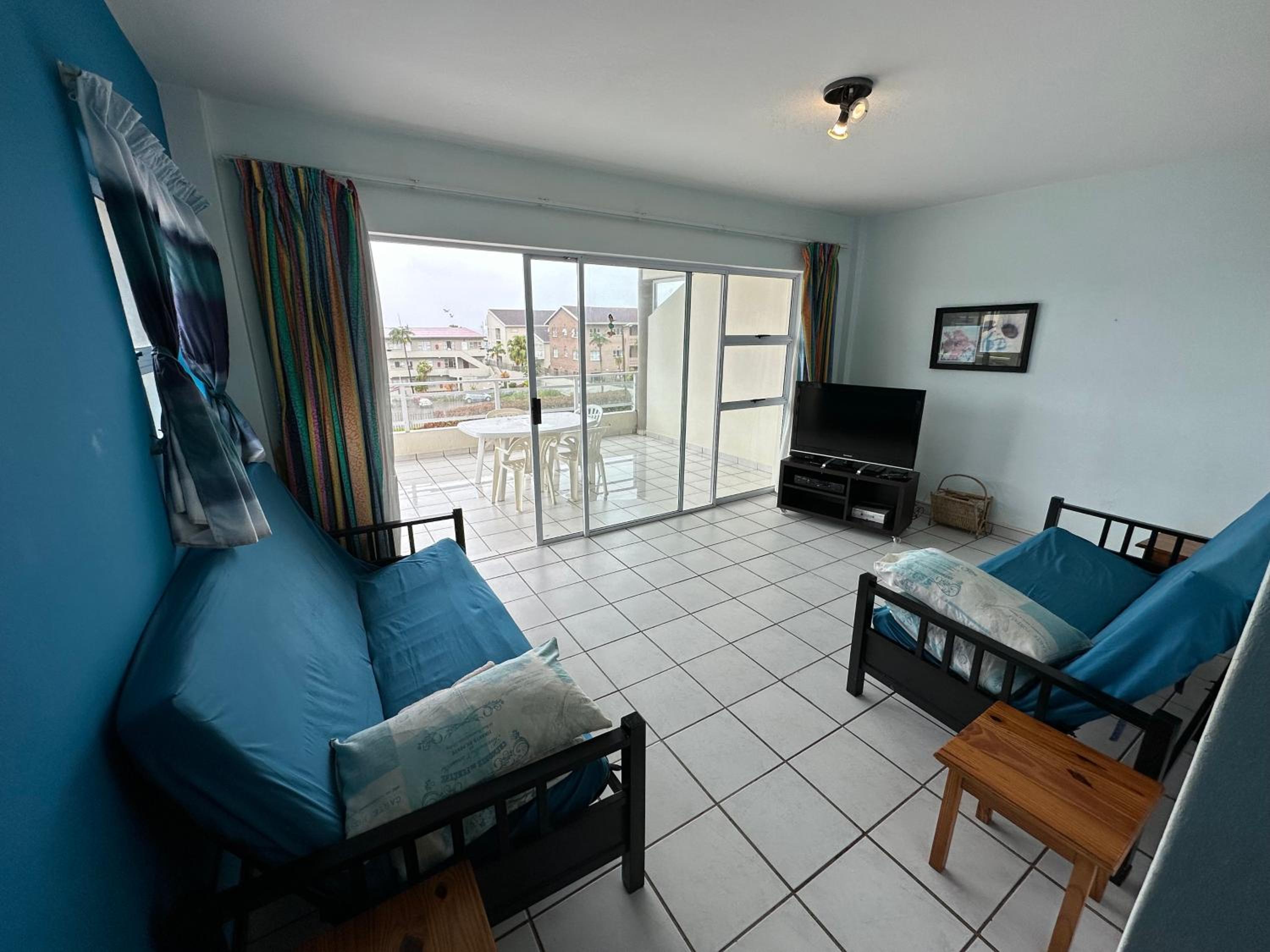 Uvongo Square 4 view 5