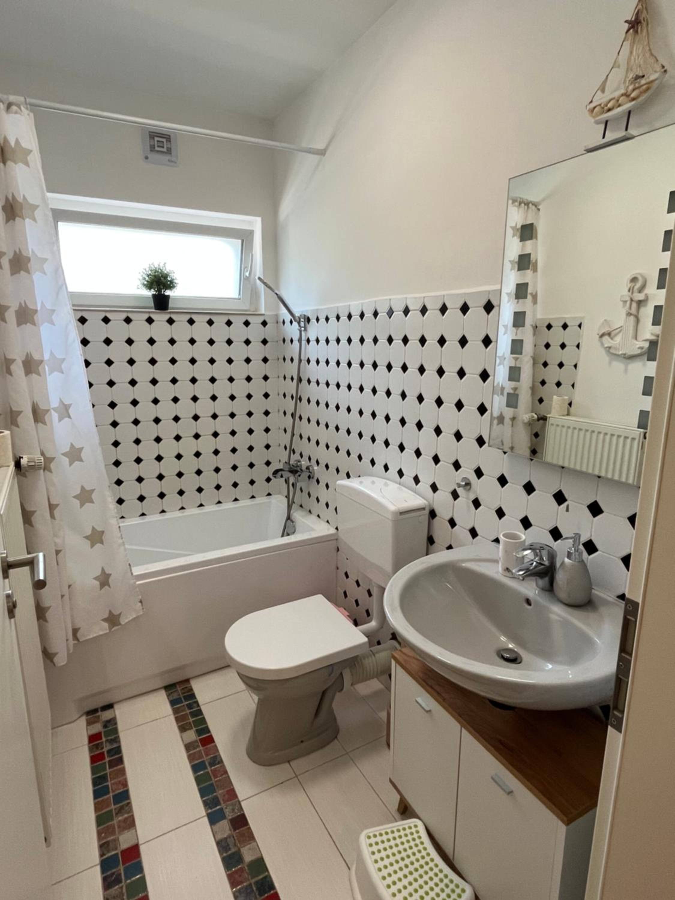 Exklusive Ferienwohnung mit 3 Schlafzimmern und 2 Bädern!