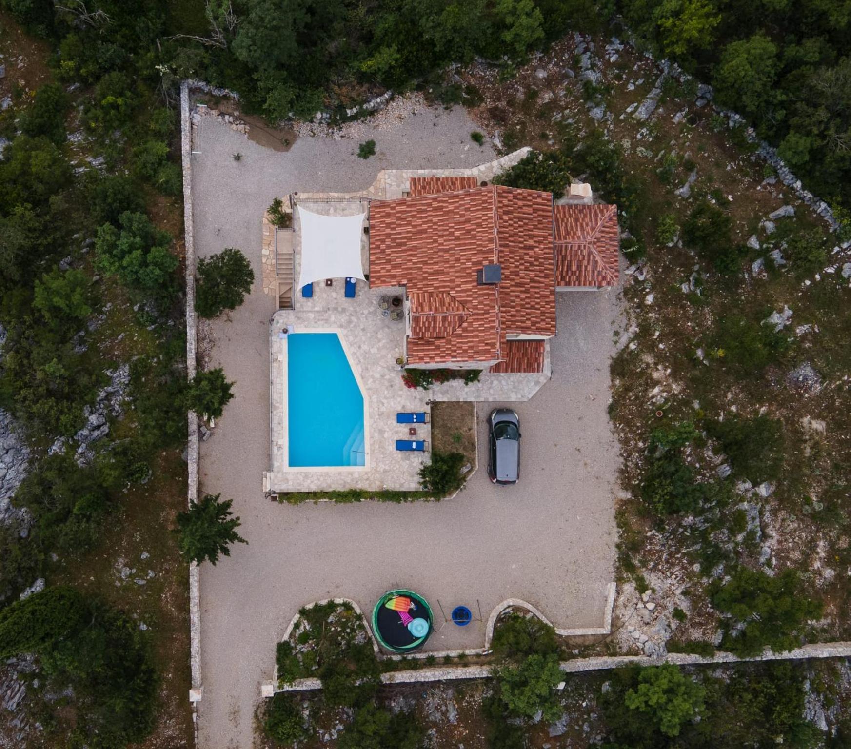 Villa Ilir