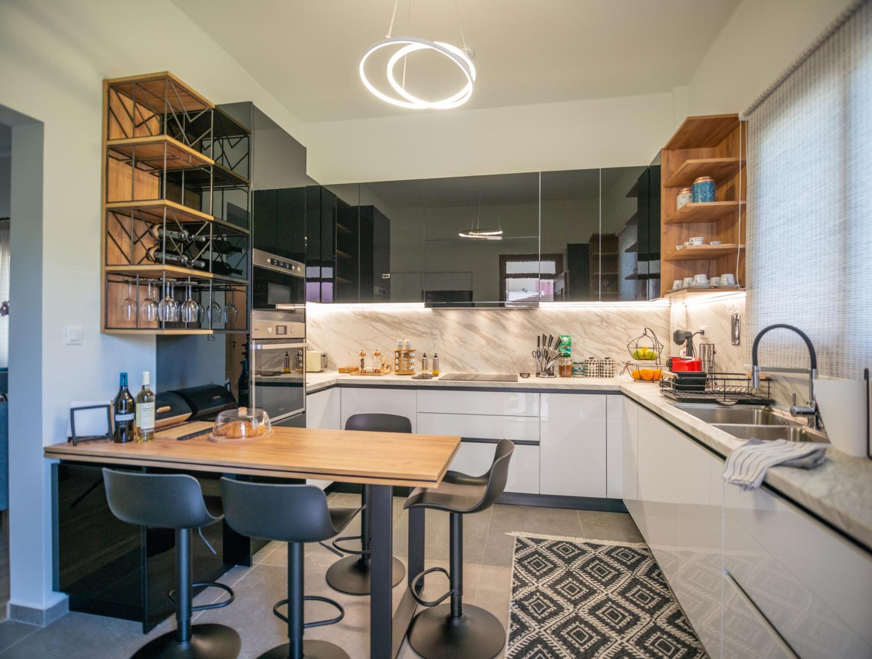 Monte Smith Luxury Garden Apartment With Parking view 4