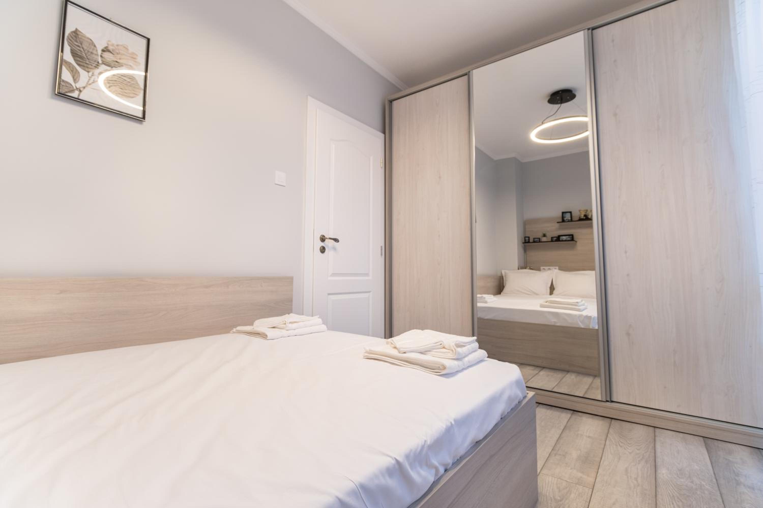 Heart of the City 2-Bedroom Apartment