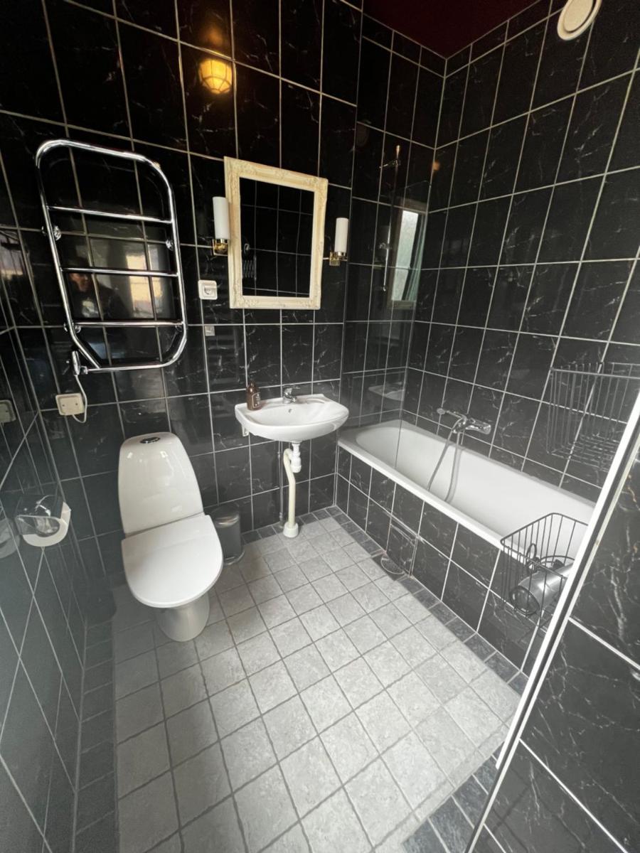 Photo 12