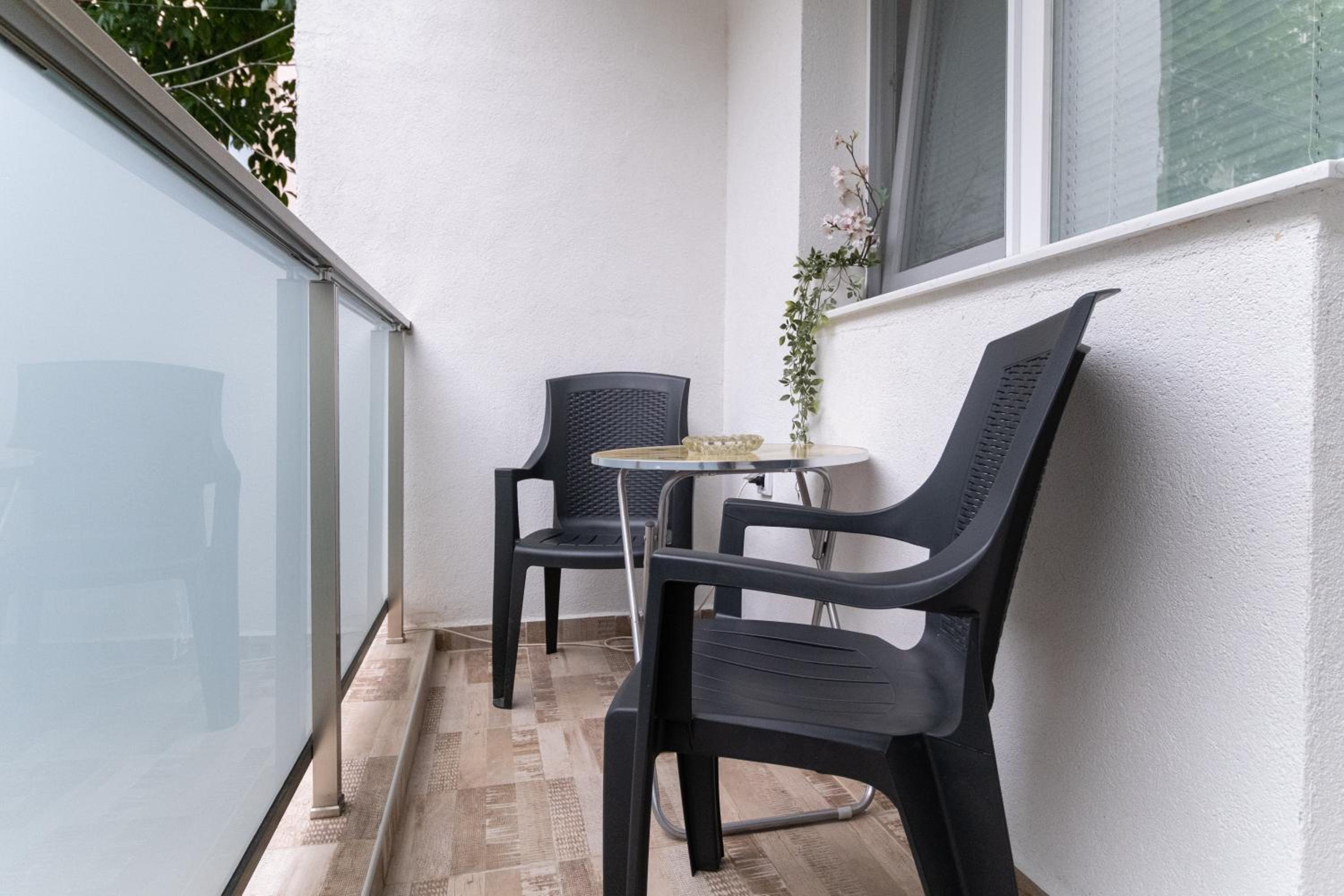 Heart of the City 2-Bedroom Apartment