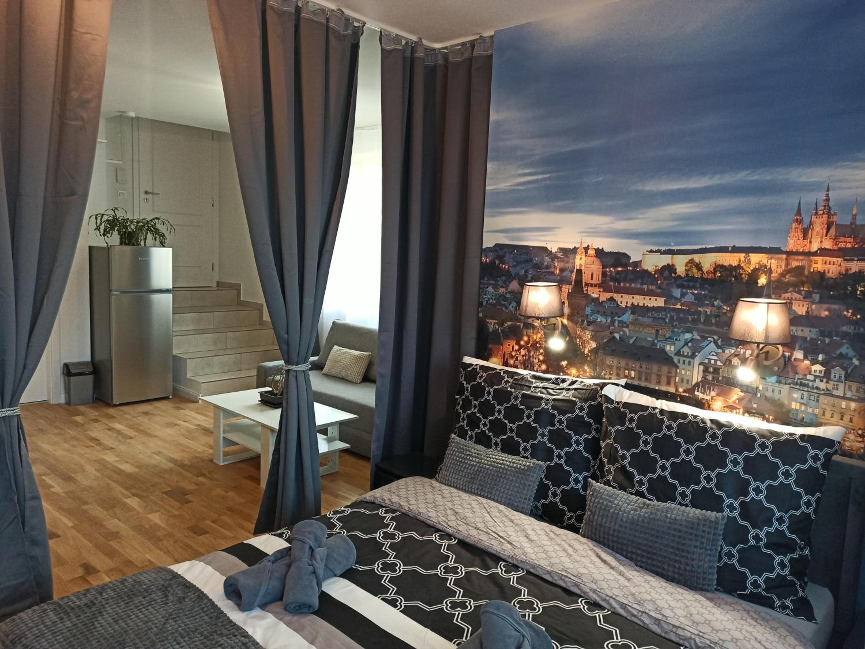 New modern-style apartment with balcony in the Prague 2