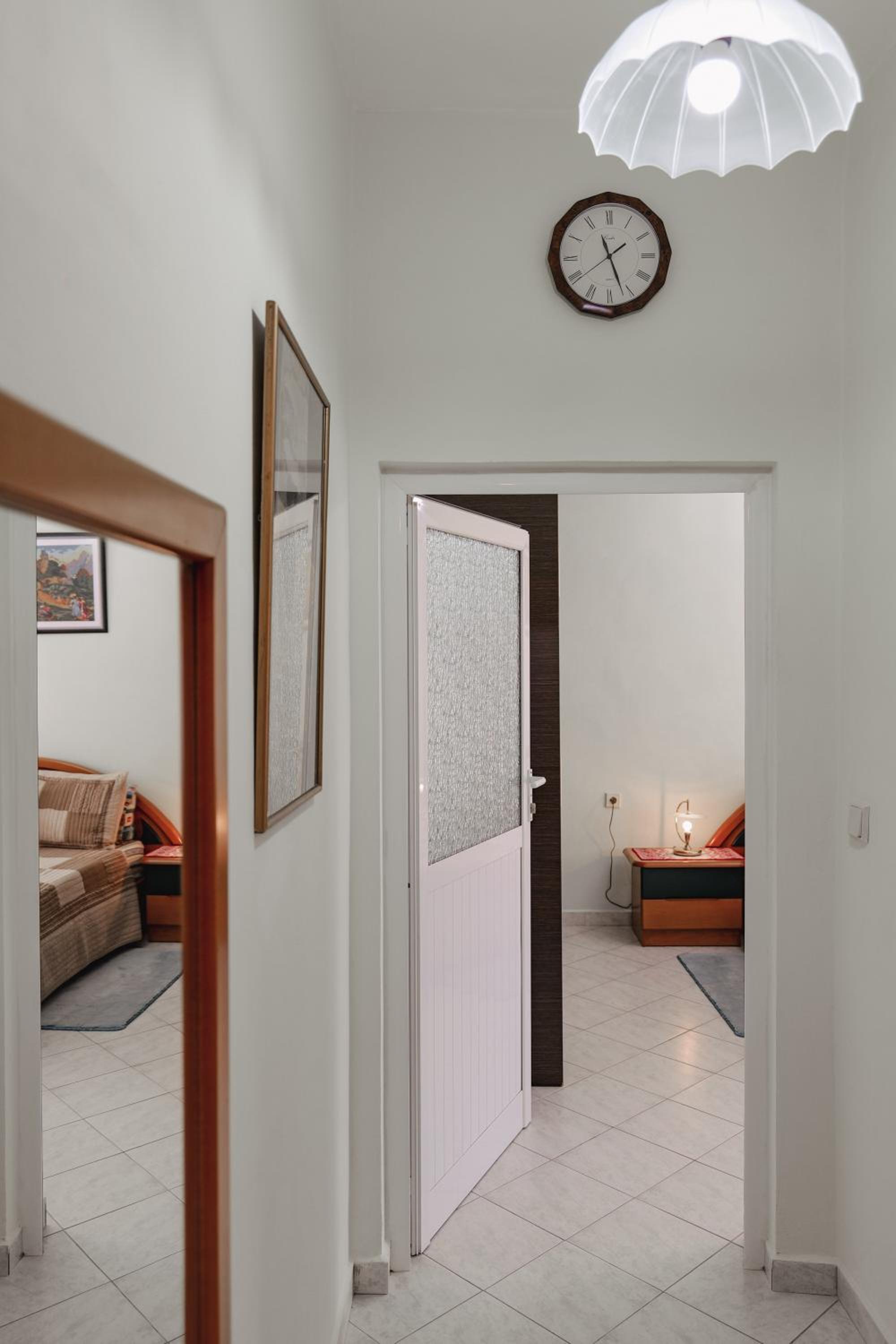 Thimios Rooms