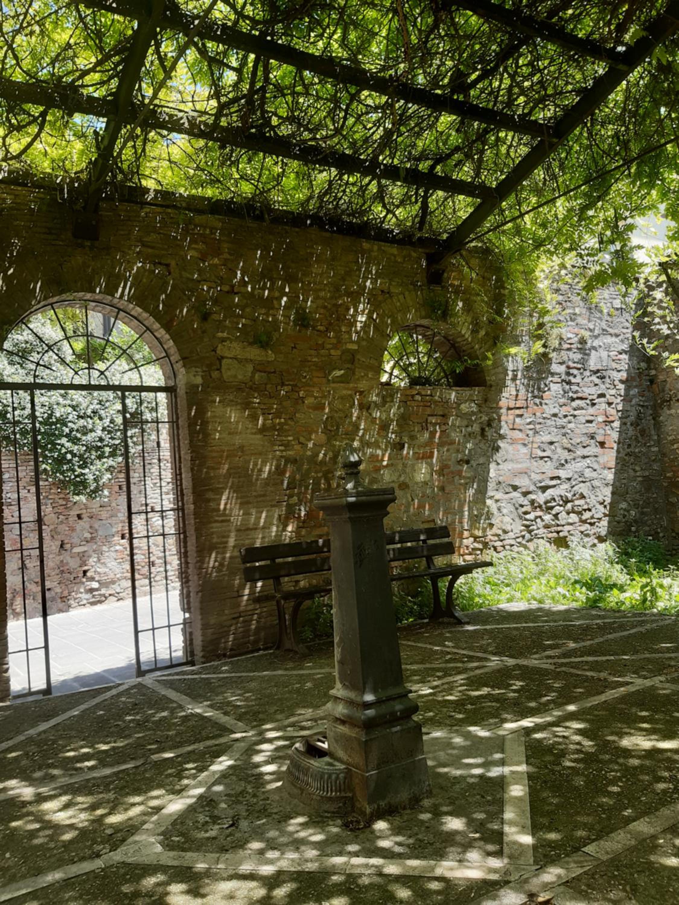 Casina a Porta Sant'Angelo