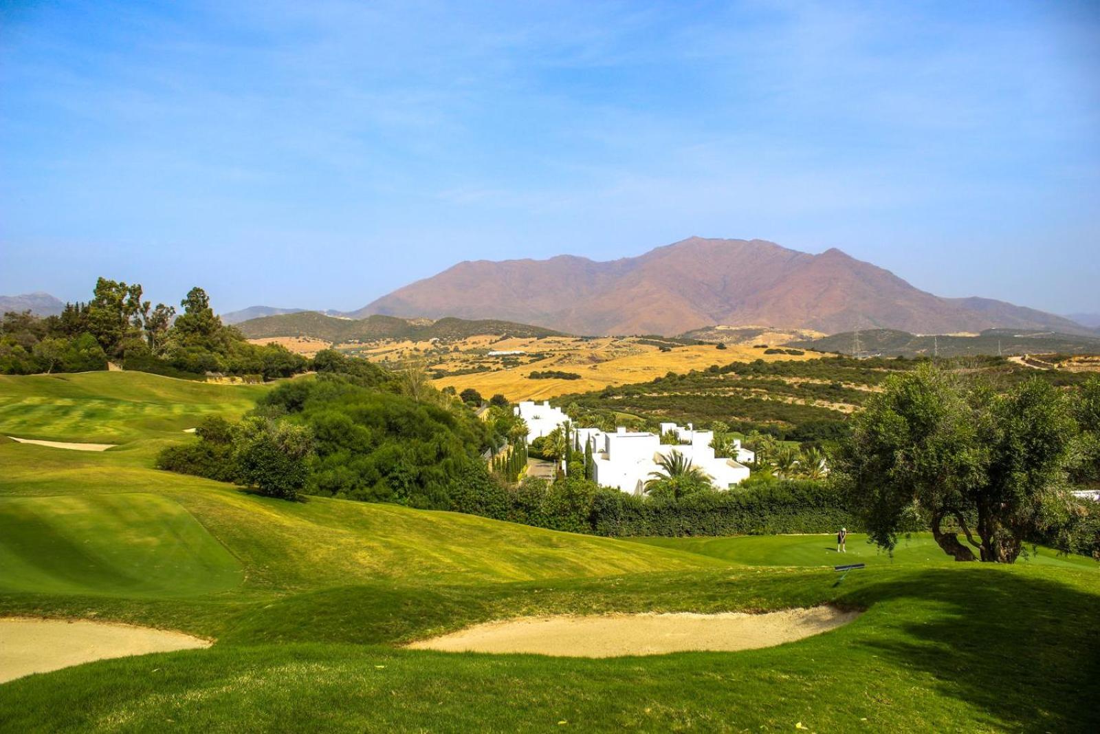 Stylish three bedroom townhouse Finca Cortesin
