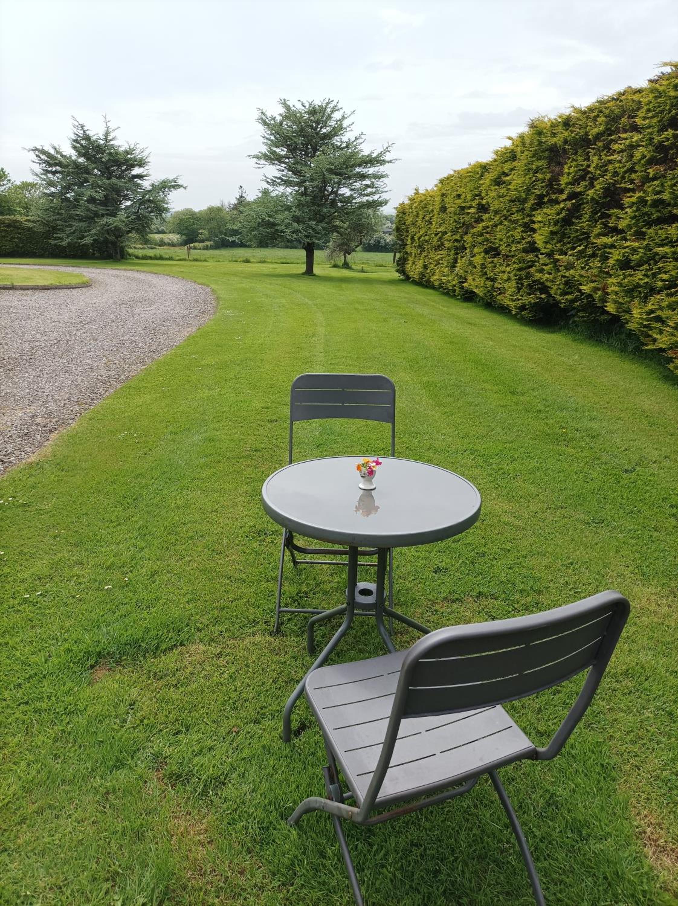 Hotel Ard Falcon - Image 1