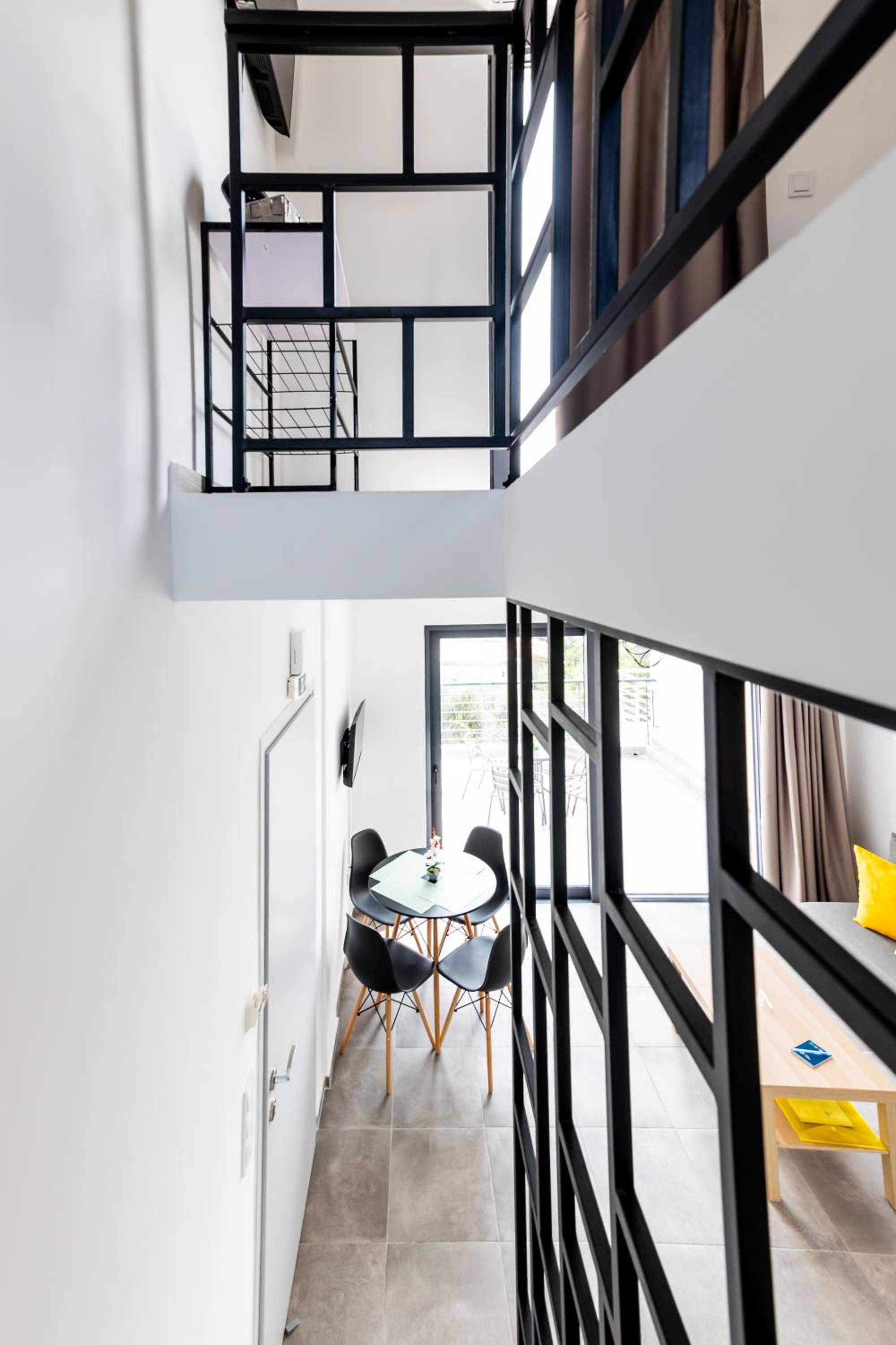 Photo 47