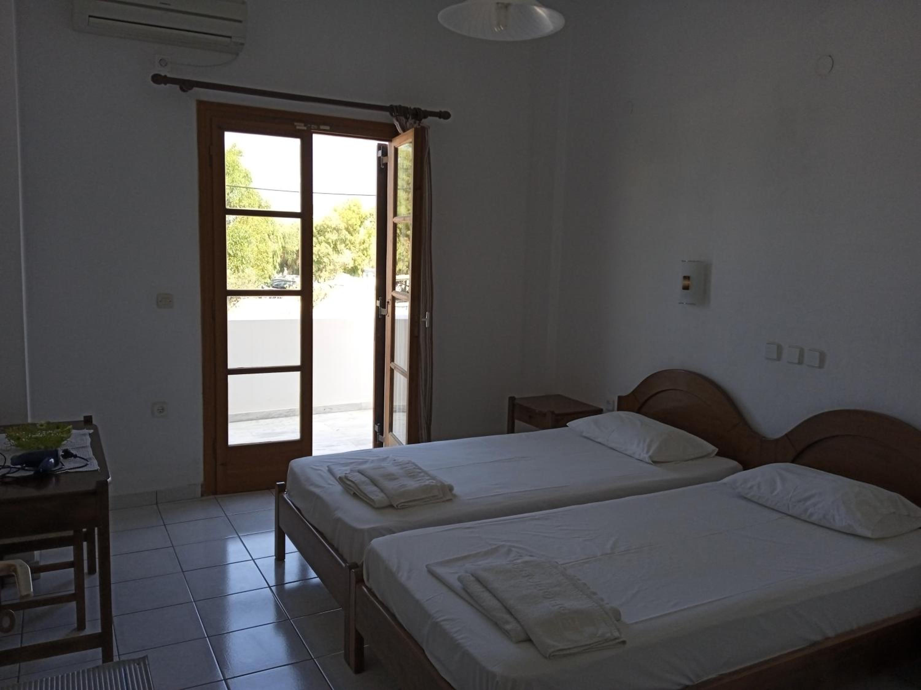 Aphrodite's Room on Santorini photo 5