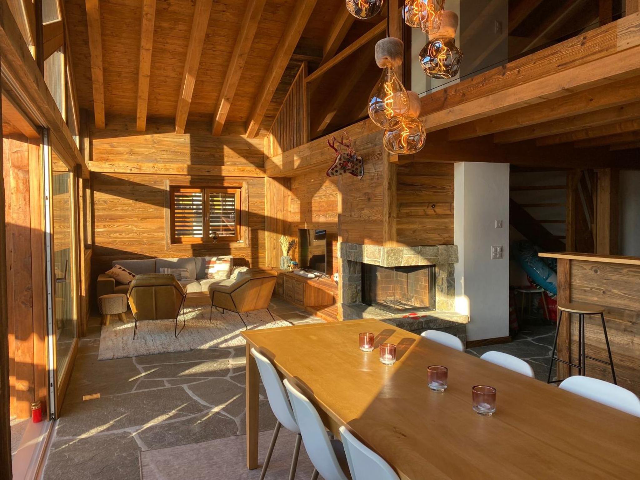Duplex Spa Access in front of skislope by Jolidi view 3