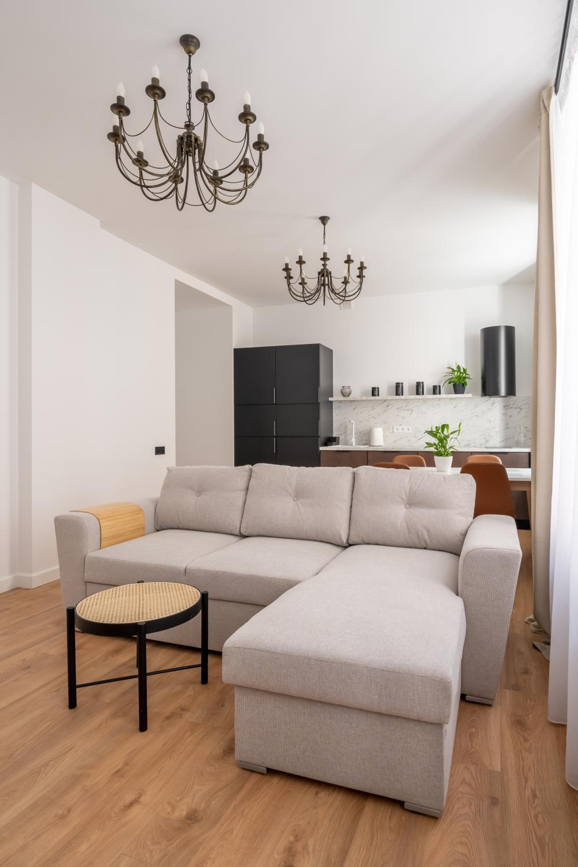 Spacious 1-bedroom apartment in the heart of Old Town view 2