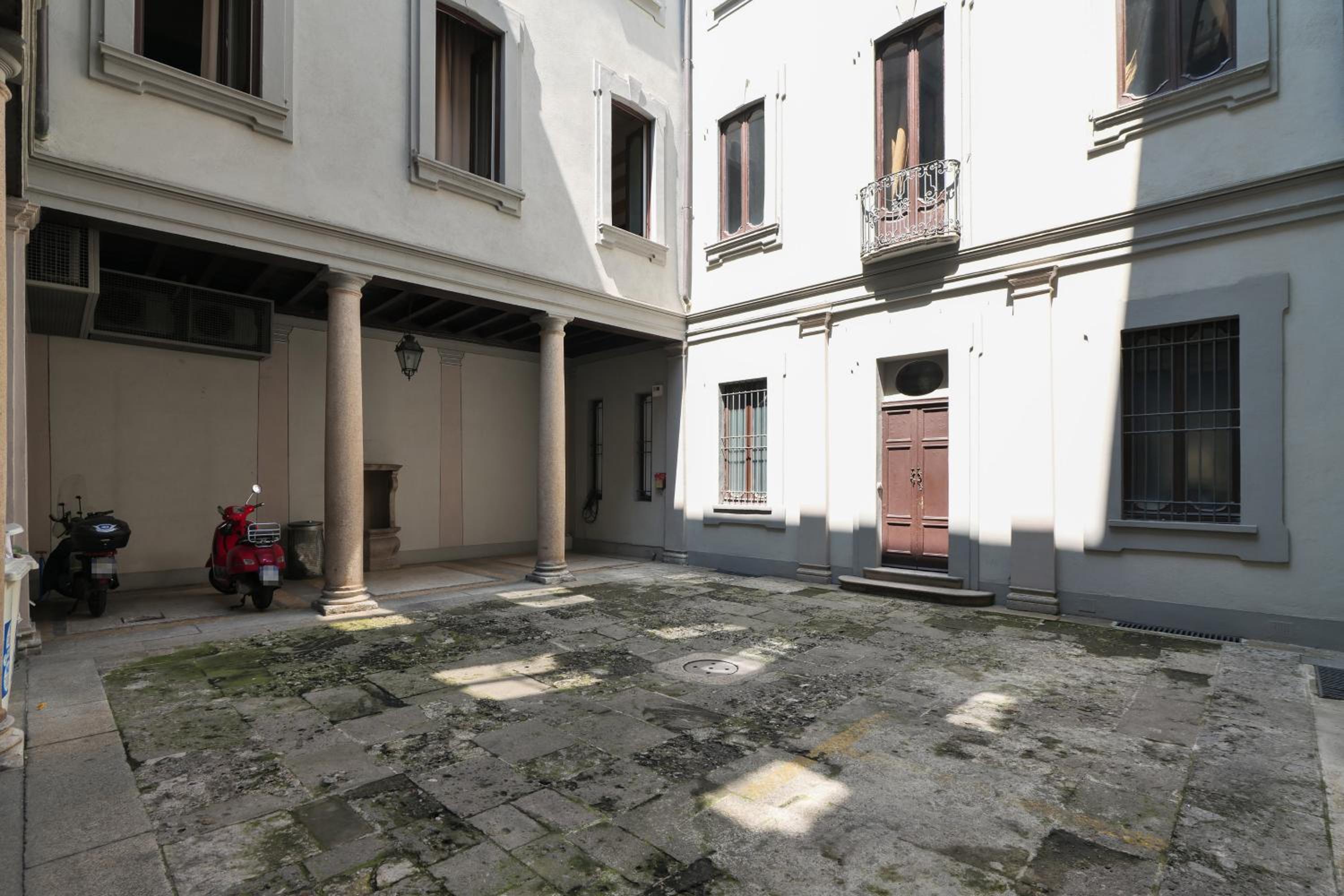 Prestige Boutique Aparthotel - Montenapoleone