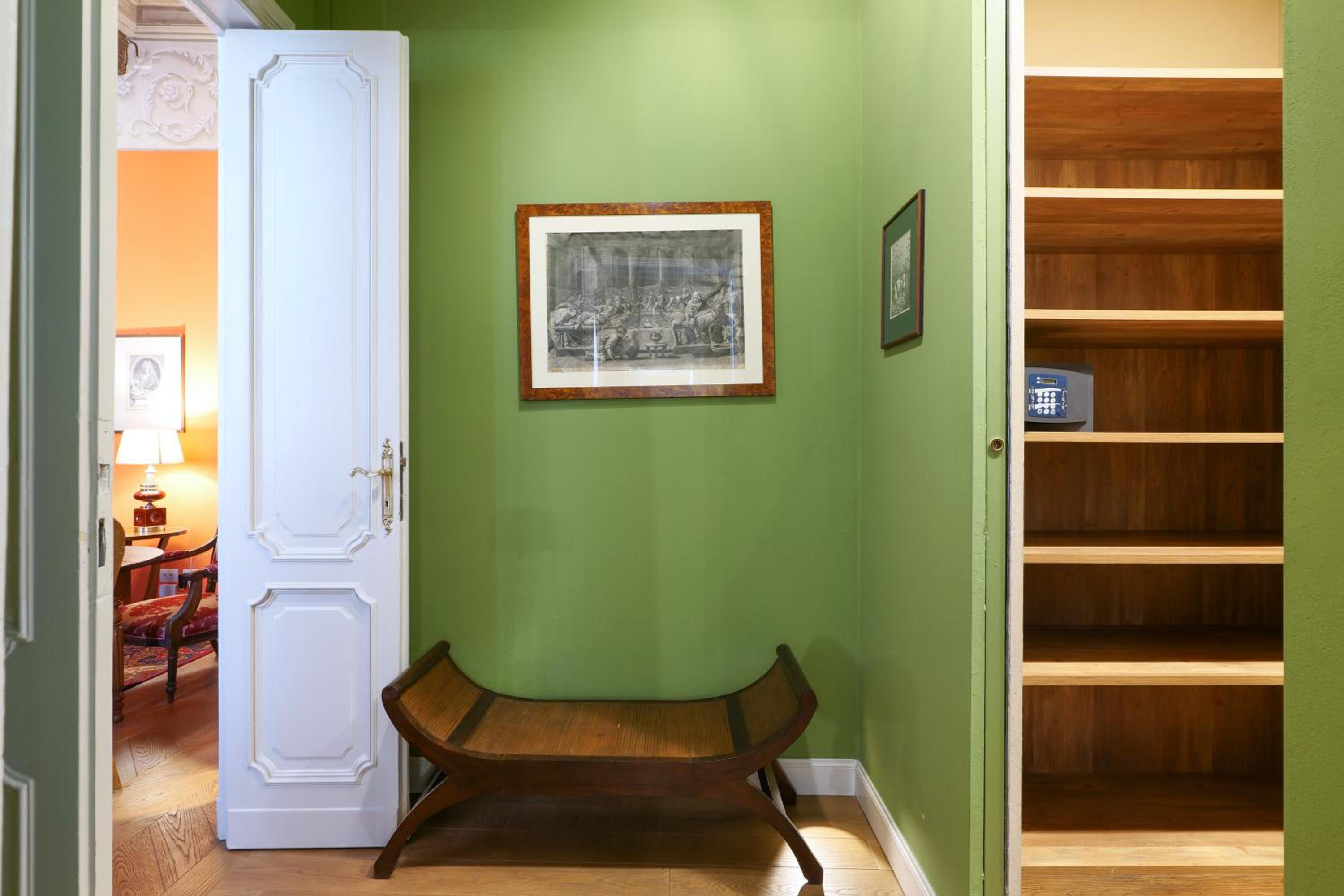 Prestige Boutique Aparthotel - Montenapoleone
