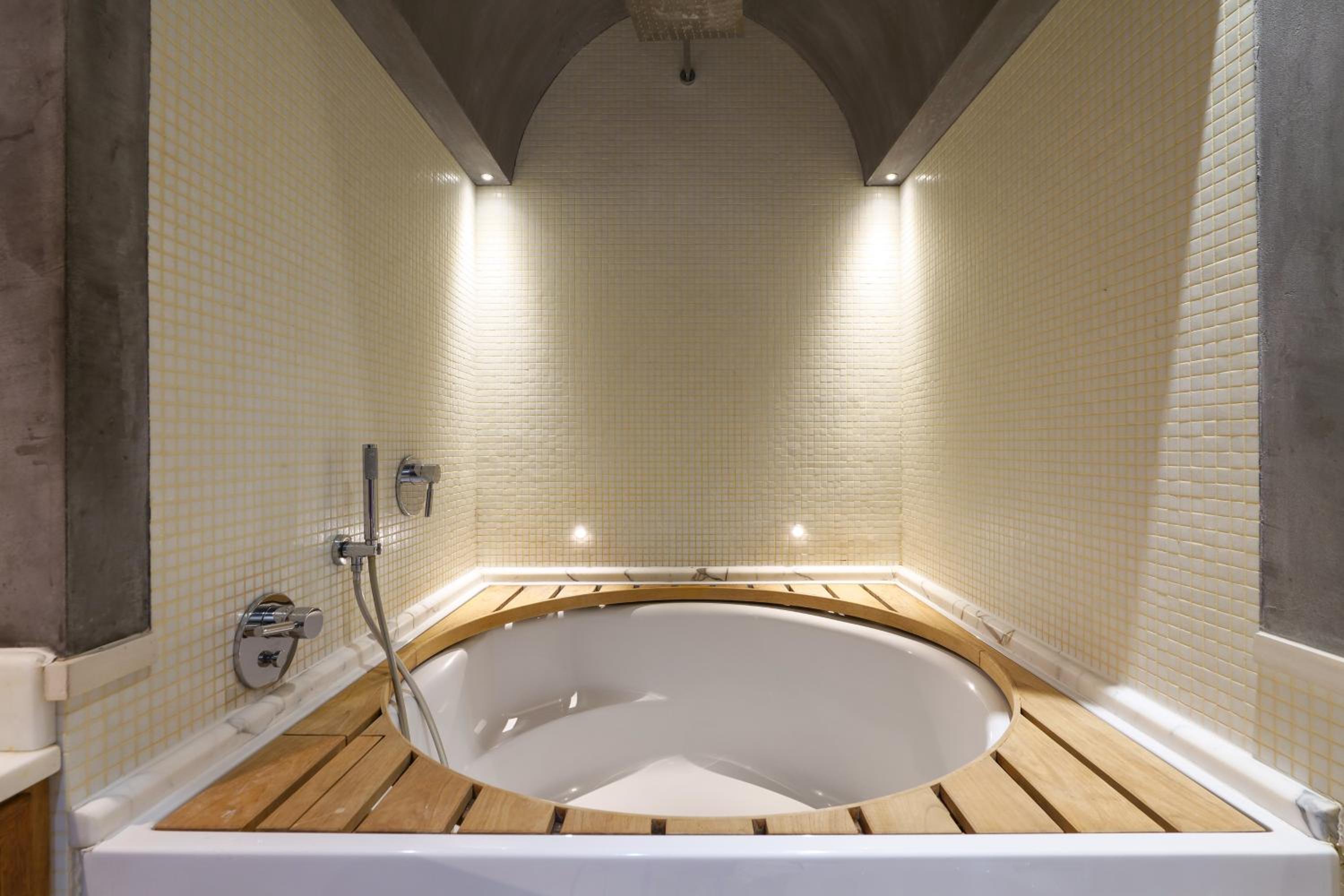 Prestige Boutique Aparthotel - Montenapoleone
