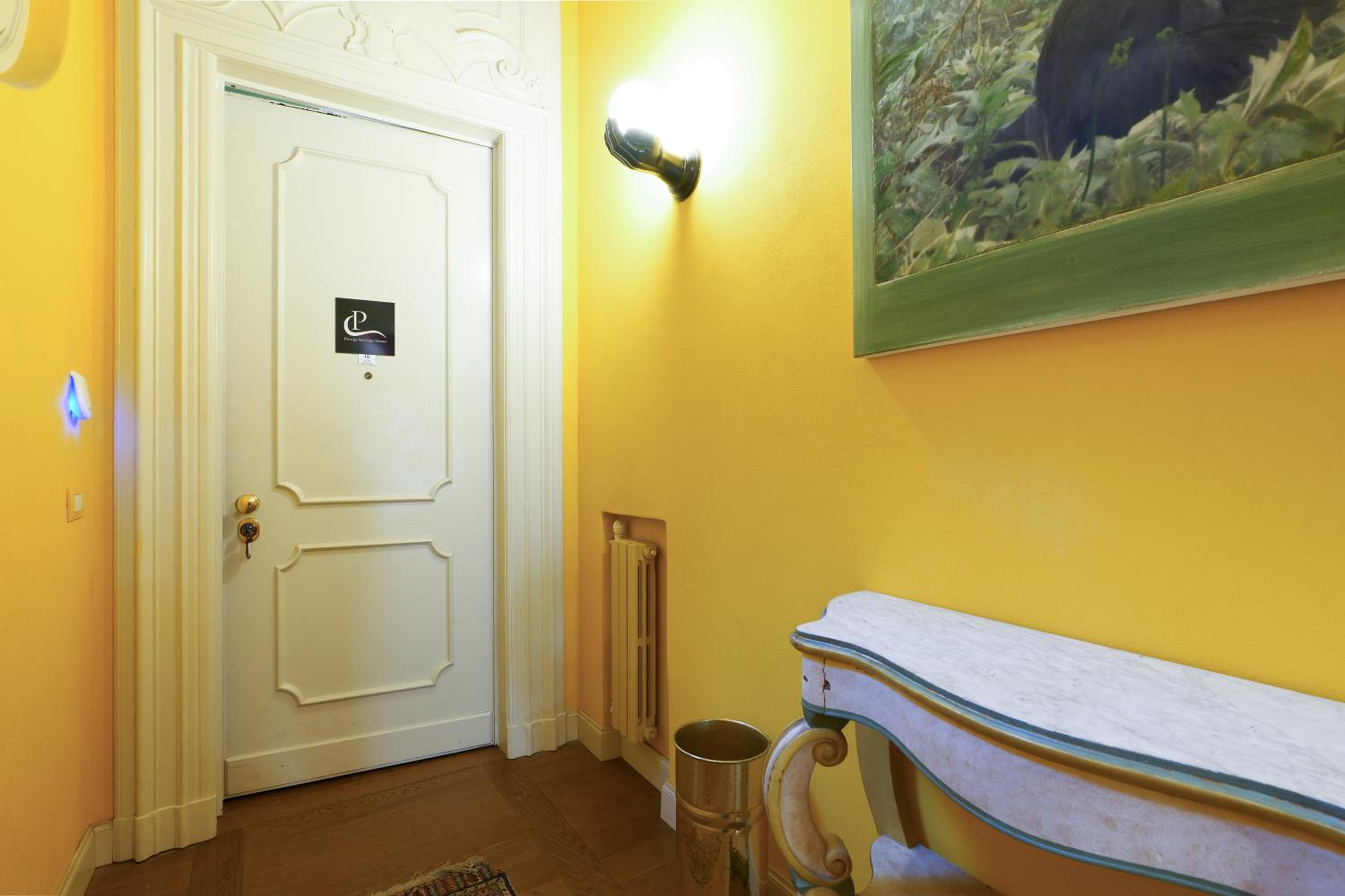 Prestige Boutique Aparthotel - Montenapoleone