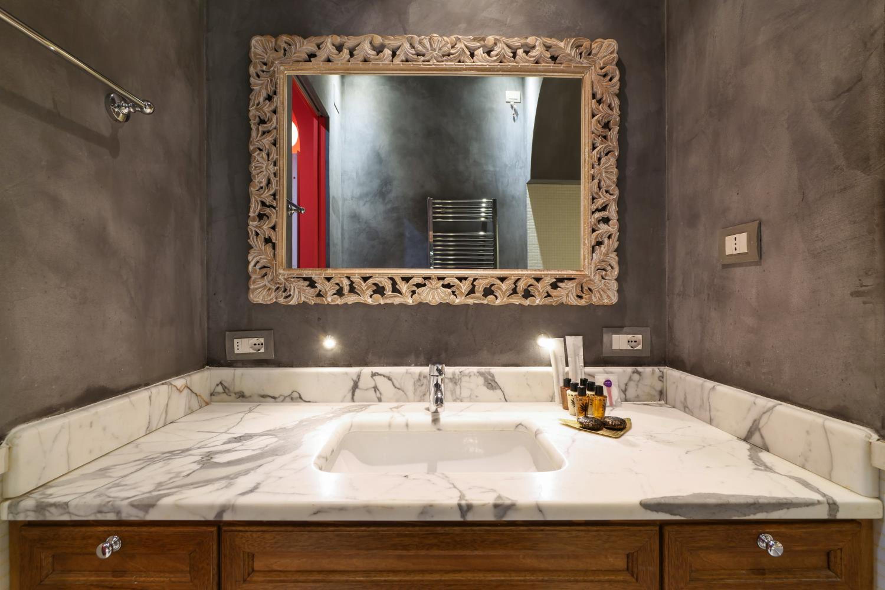 Prestige Boutique Aparthotel - Montenapoleone