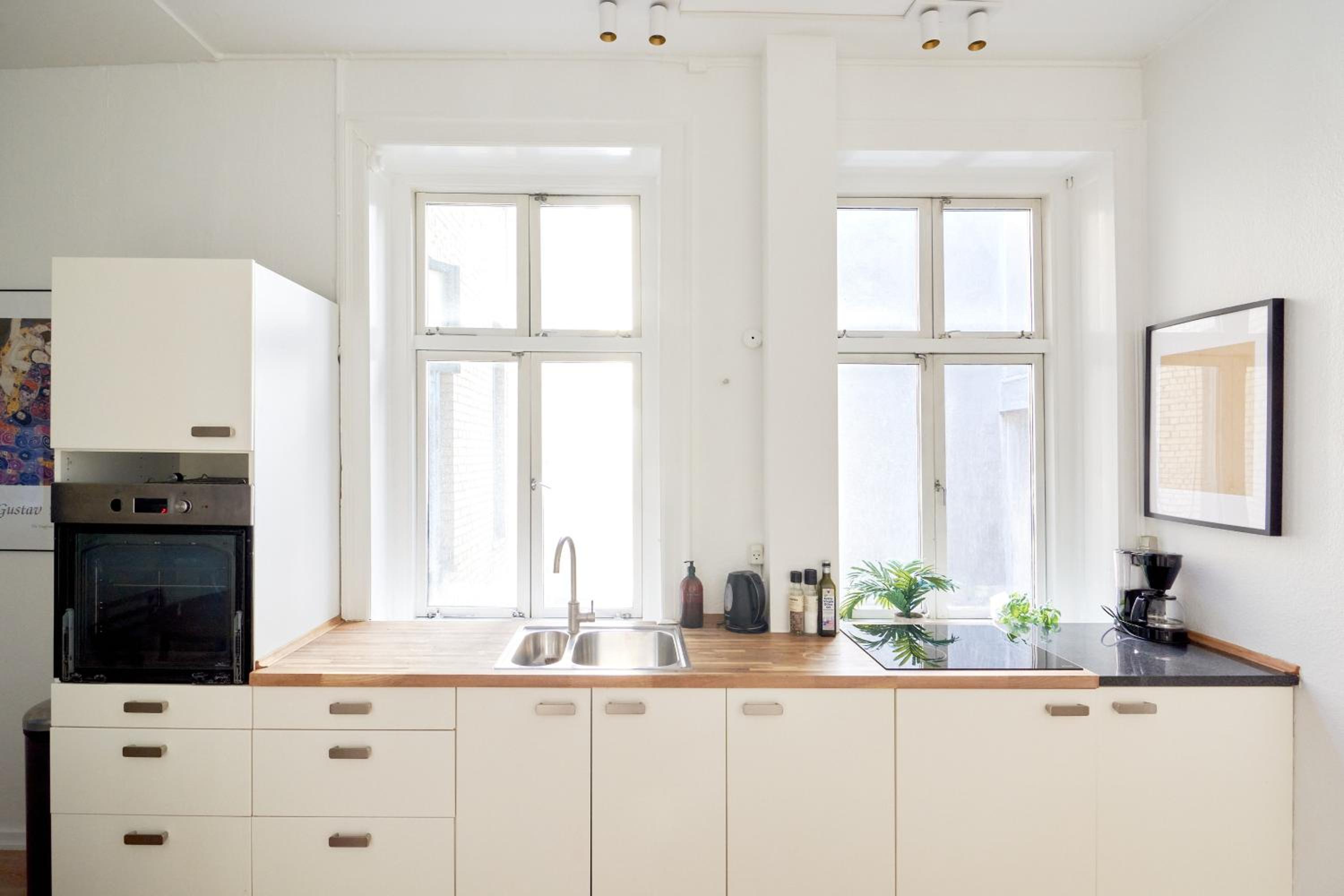 Perfect for Friends & Families 2 Bedroom Apartment in CPH view 5