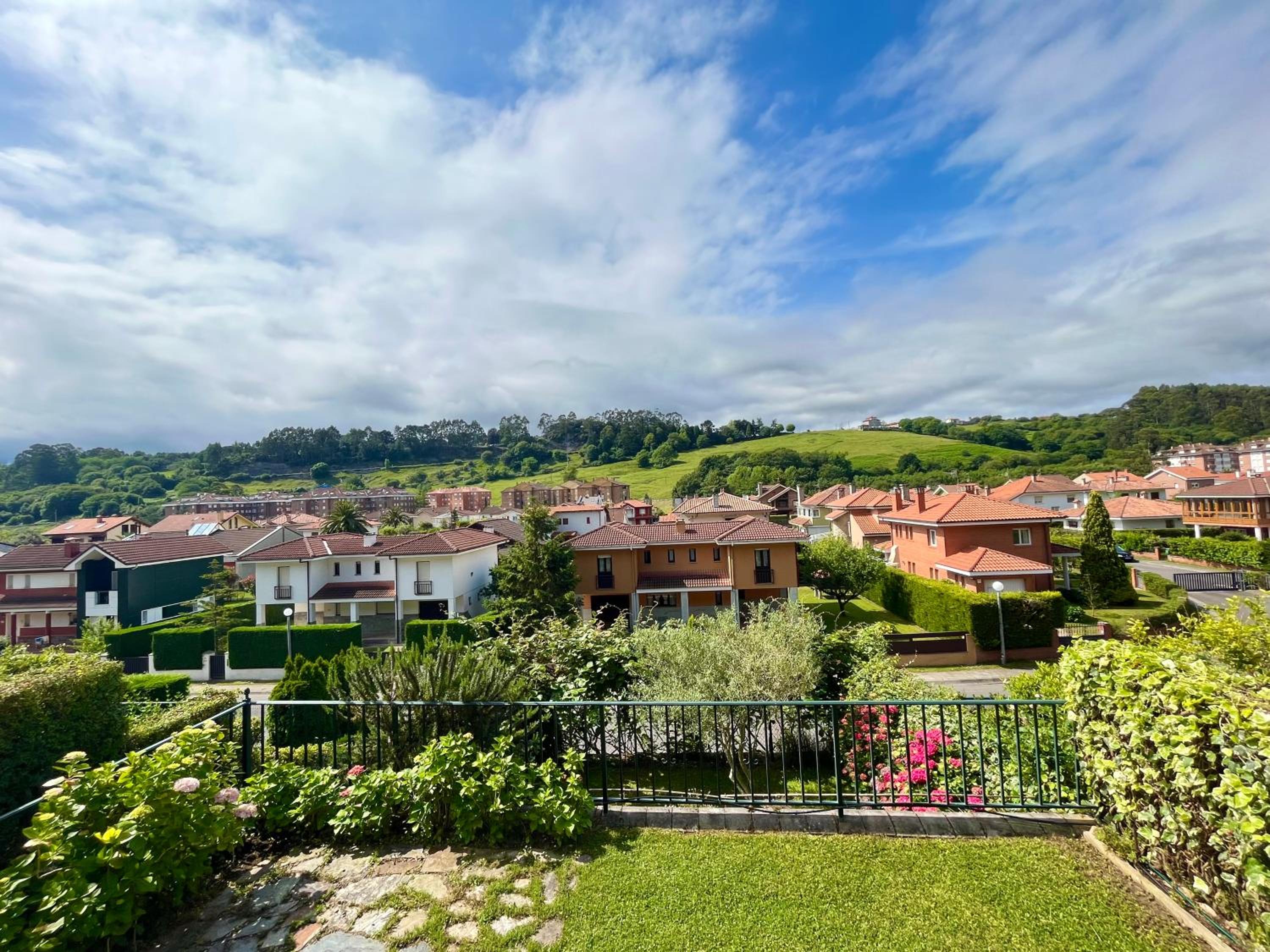Chalet adosado en Ribadesella