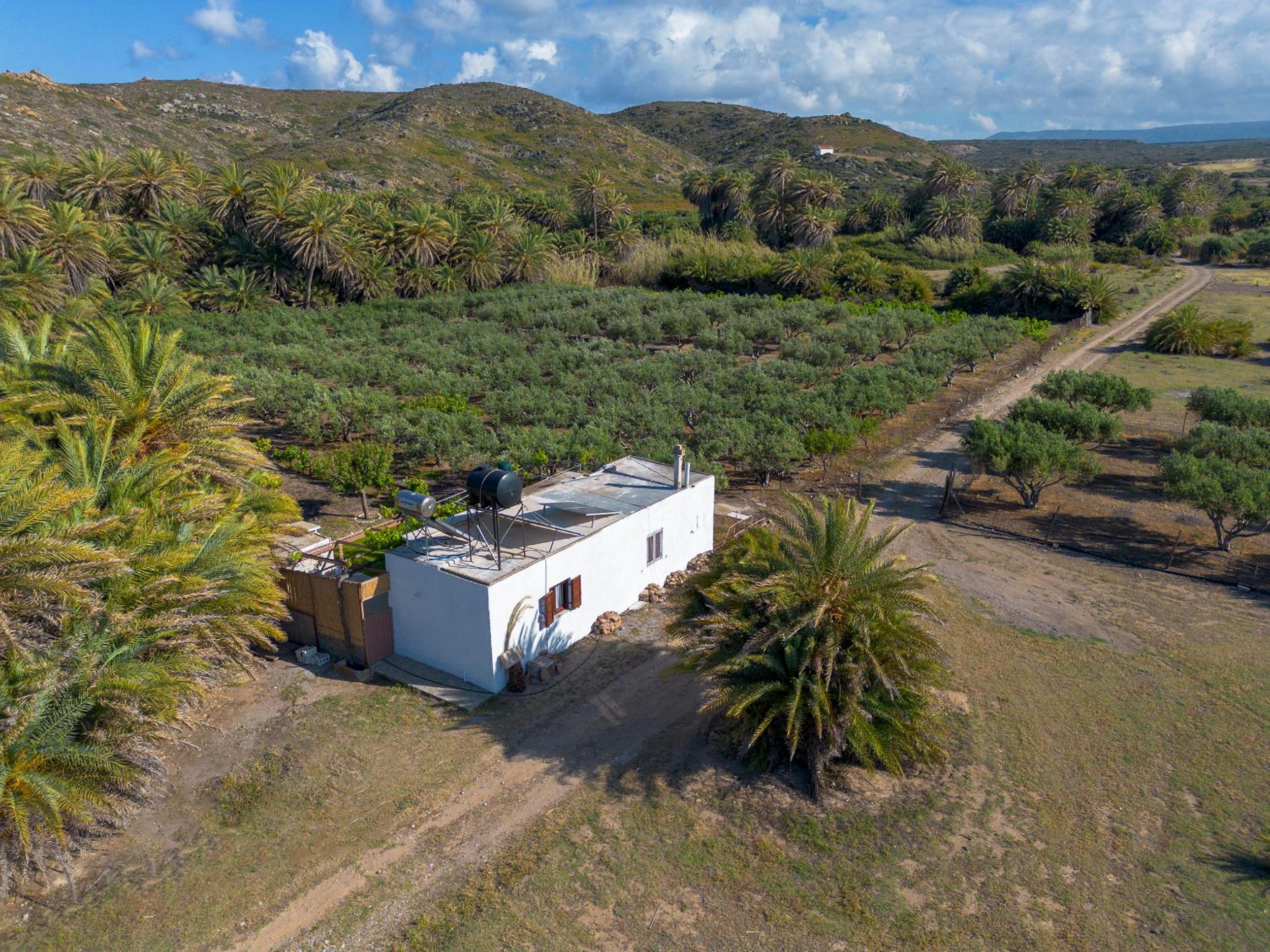Finikas House